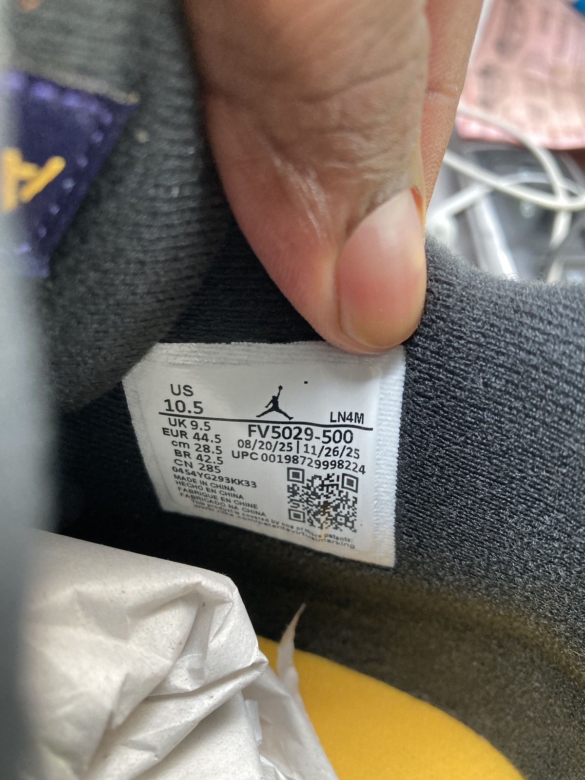 Jordan Brand Jordan 4 laker Size US 10.5 / EU 43-44 - 8 Thumbnail