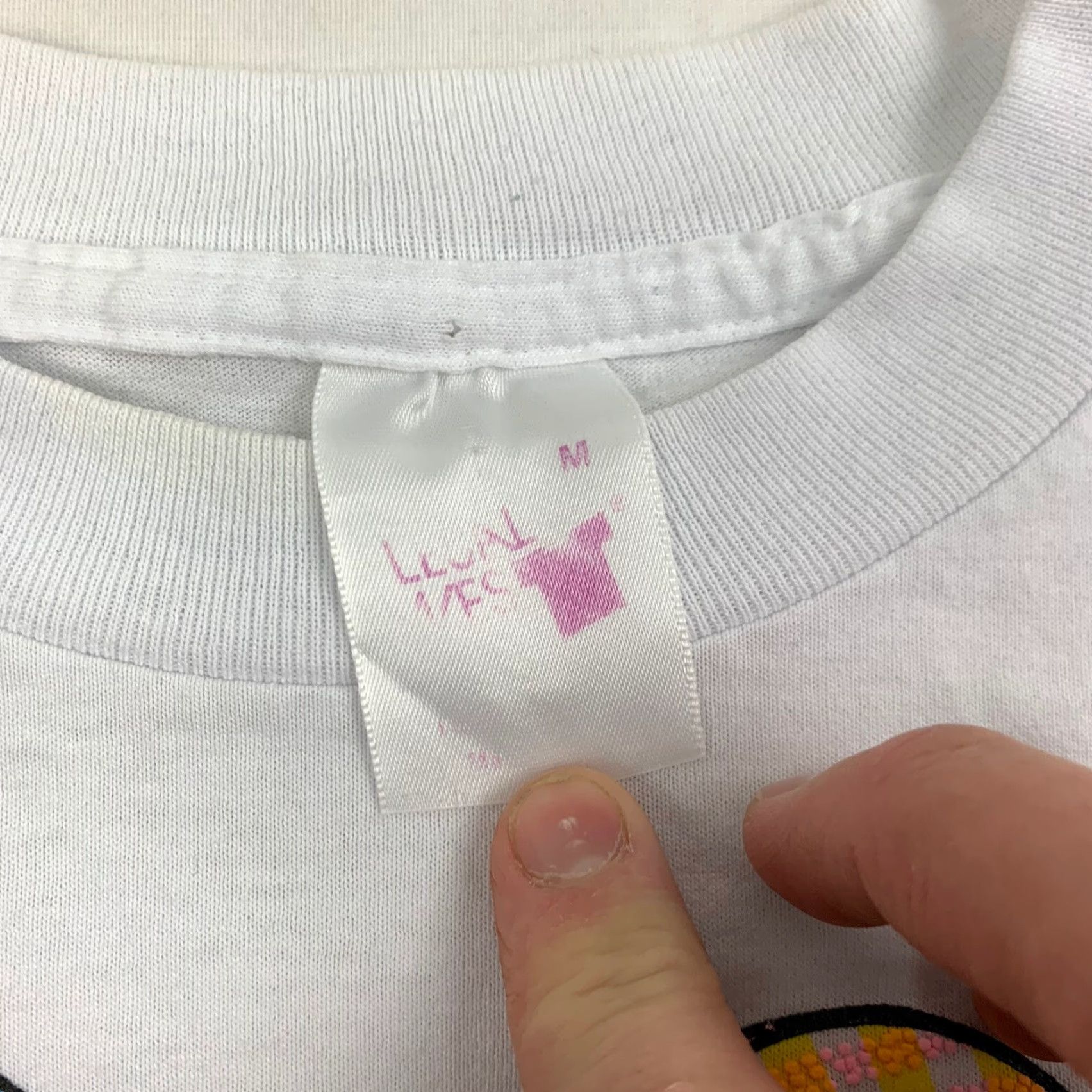 Vintage Vintage Las Vegas Teddy Bear Graphic Shirt Womens Medium White Cute 90s Fun USA Size M / US 6-8 / IT 42-44 - 4 Thumbnail
