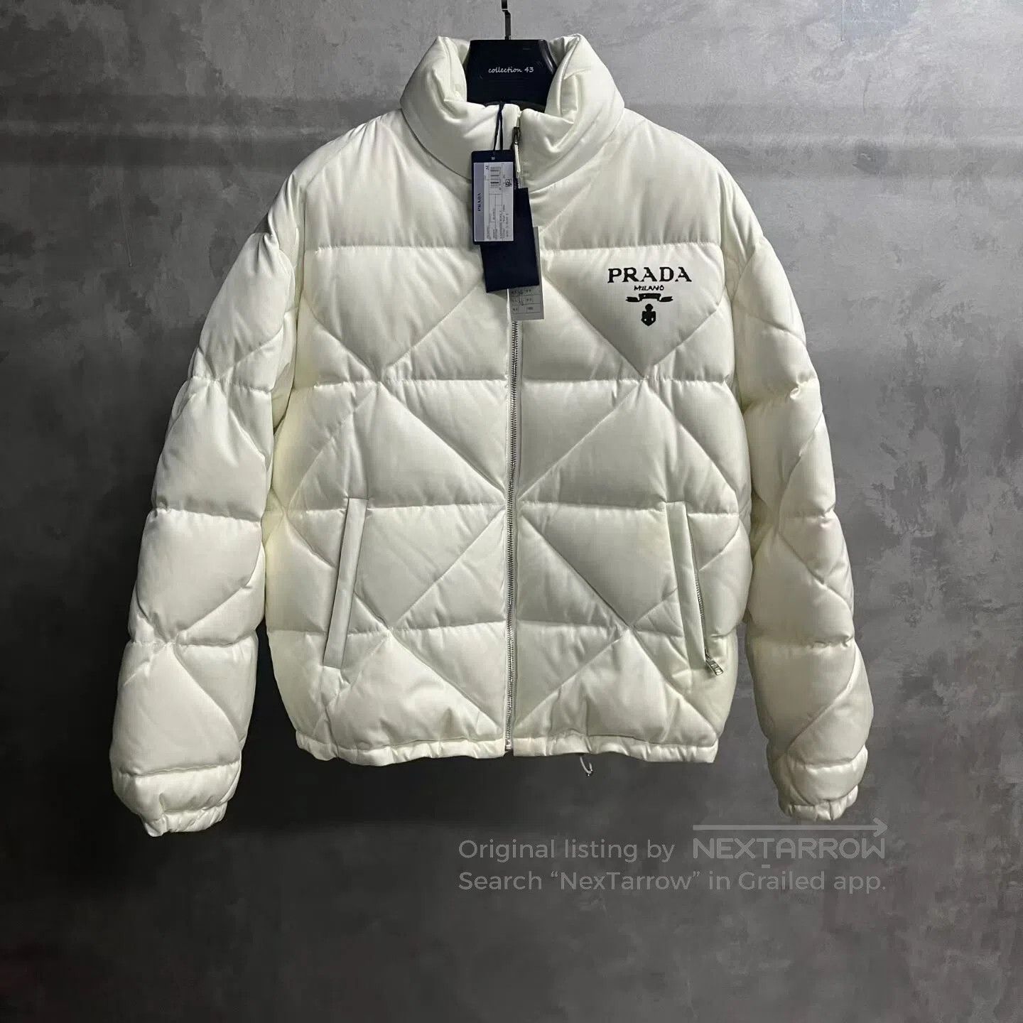 Louis Vuitton Louis Vuitton Triangular stitch Down jacket with a hidden Size US M / EU 48-50 / 2 - 1 Thumbnail