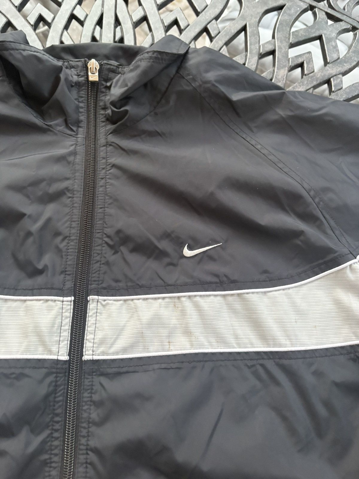 Nike Nike vintage windbreaker Size US L / EU 52-54 / 3 - 3 Thumbnail