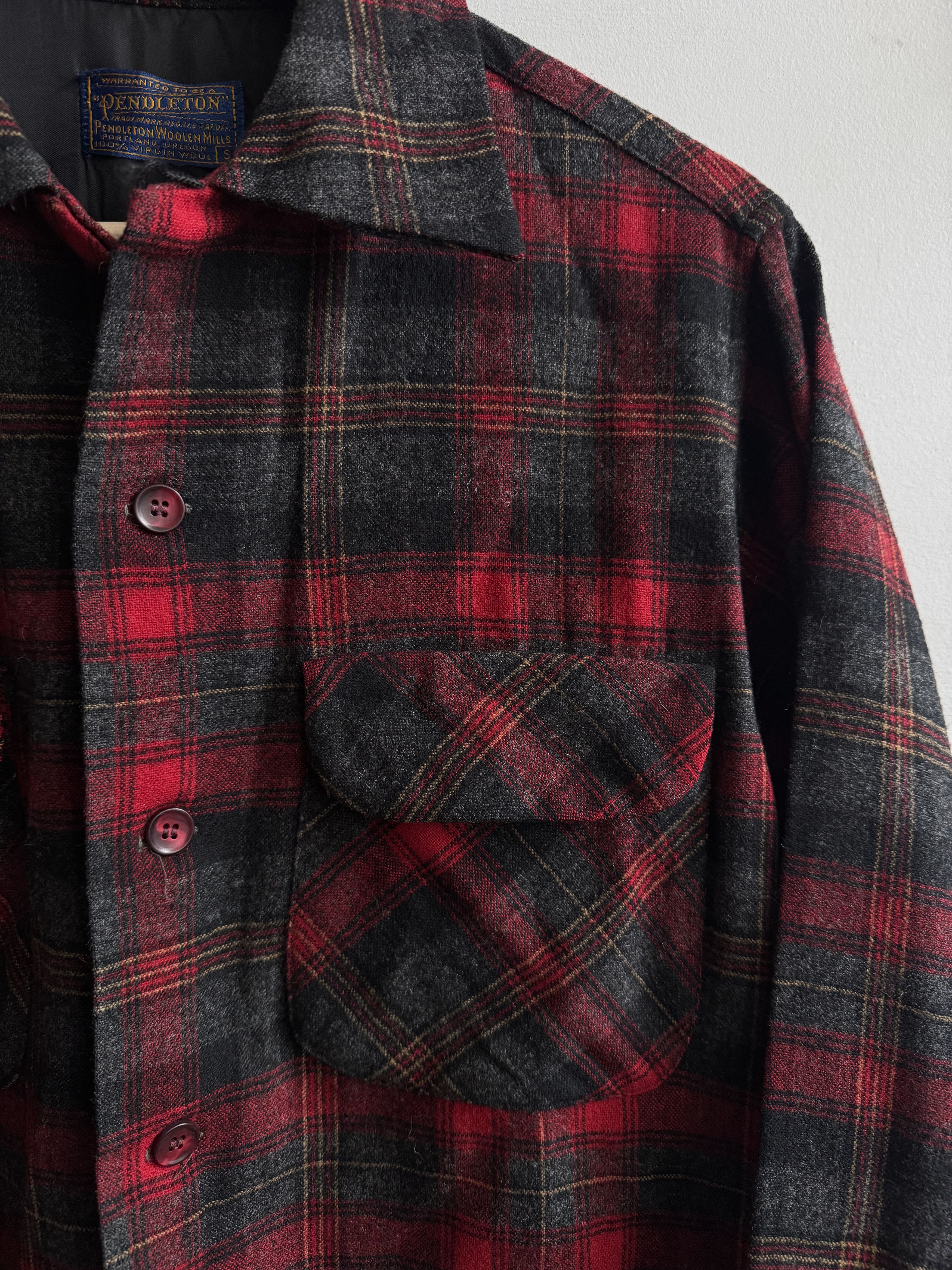 Pendleton 60/70s Pendleton Red Wool Plaid Flannel Loop Collar Size S Size US S / EU 44-46 / 1 - 3 Thumbnail