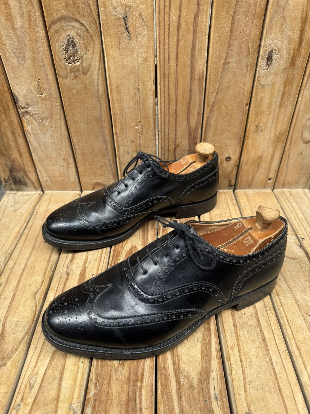 Church's Church’s ‘FRANKLIN’ black wingtip brogue Mens shoes US 11 F Size US 11 / EU 44 - 1 Thumbnail