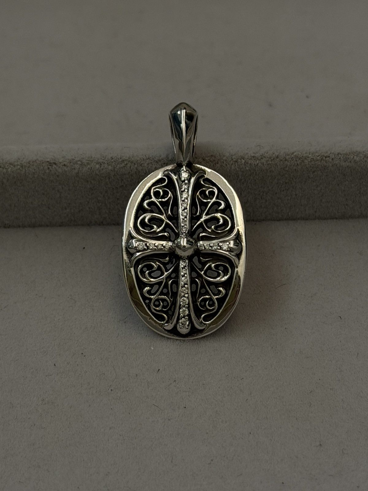 Chrome Hearts Chrome Hearts Classic Oval Diamond Pave Pendant Size ONE SIZE - 5 Thumbnail