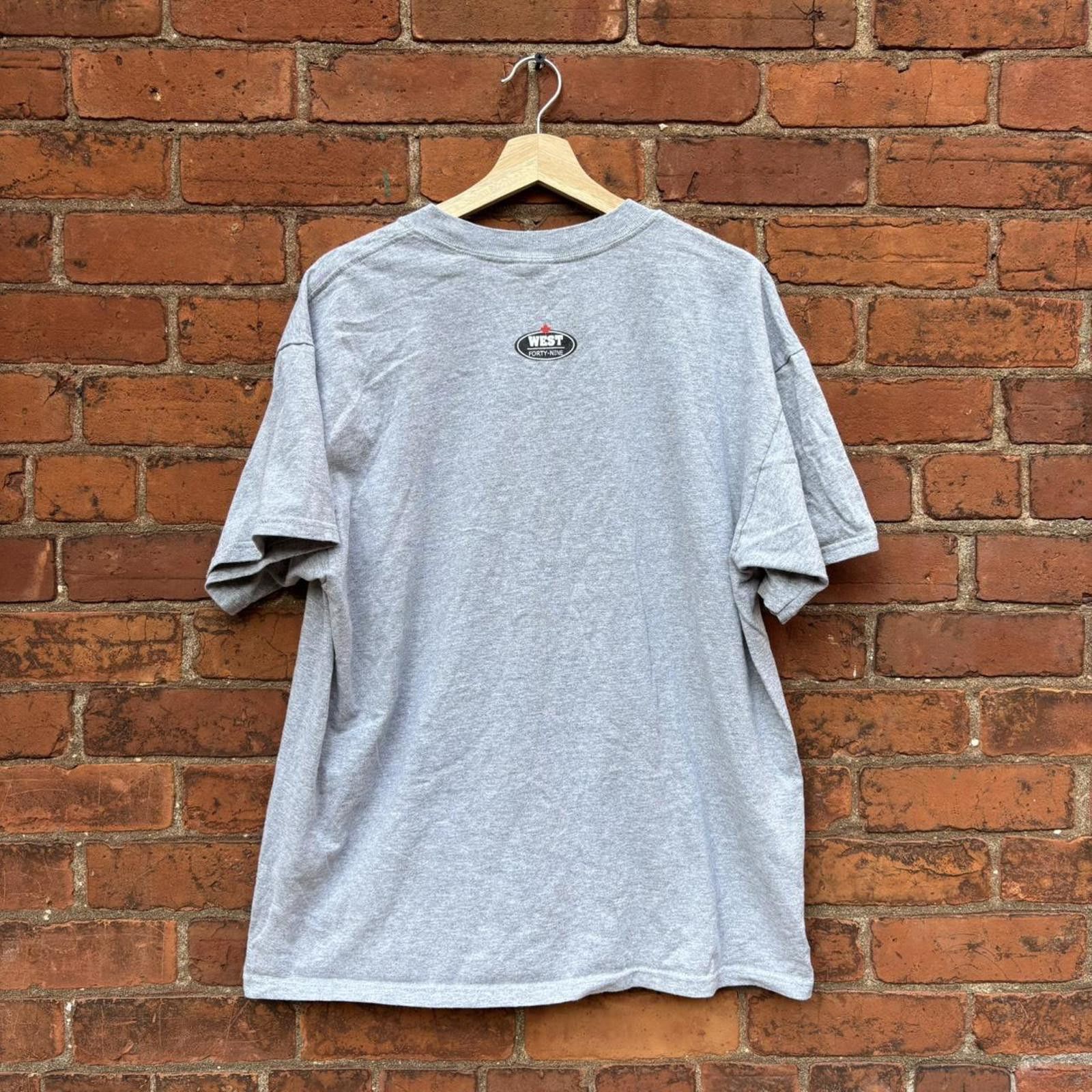 Gildan vintage west 49 Canada kicks ass t shirt 00s XL Size US XL / EU 56 / 4 - 6 Thumbnail