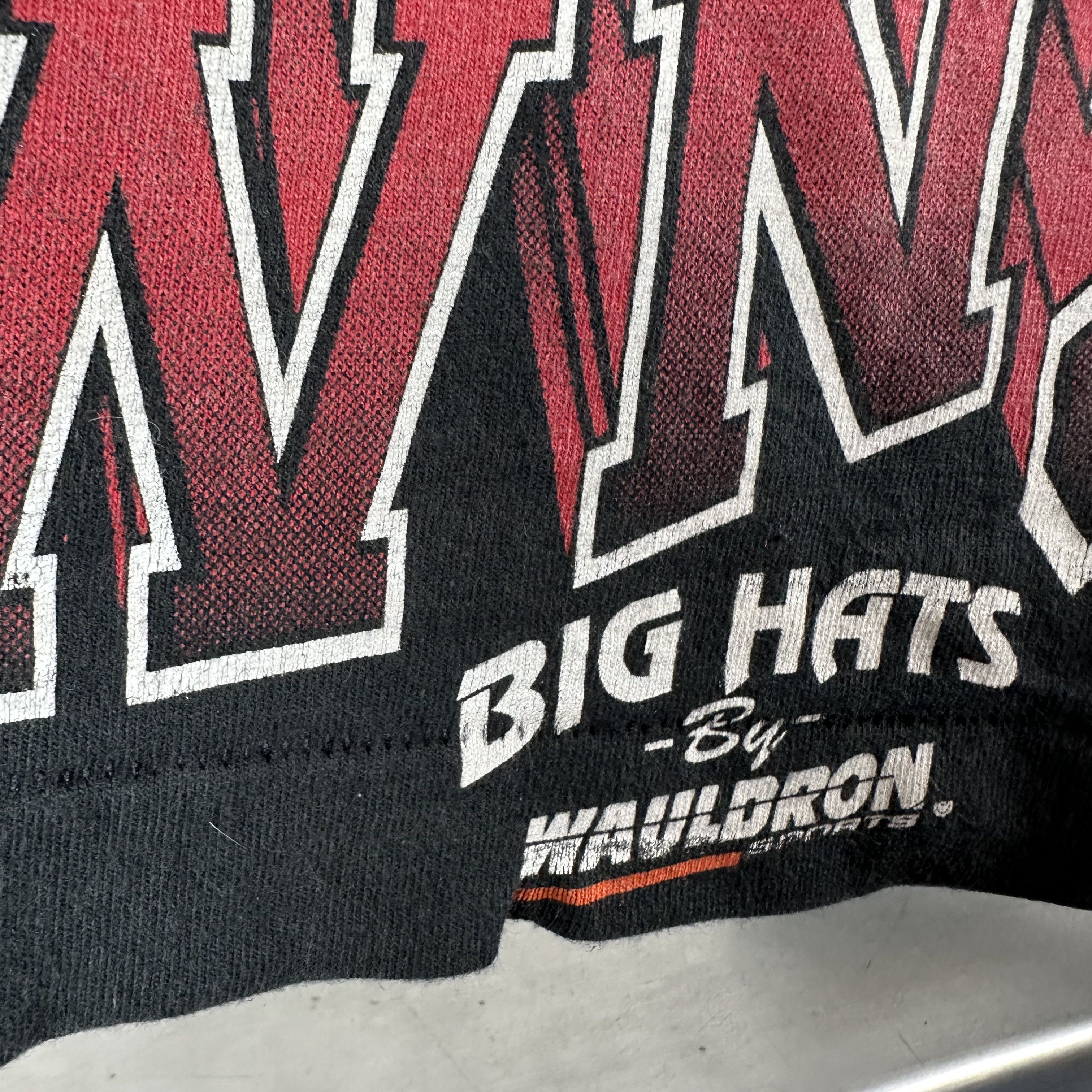 Vintage Vintage 90s Cleveland Browns NFL Thumbs Up! Wauldron T-Shirt Size US L / EU 52-54 / 3 - 3 Thumbnail