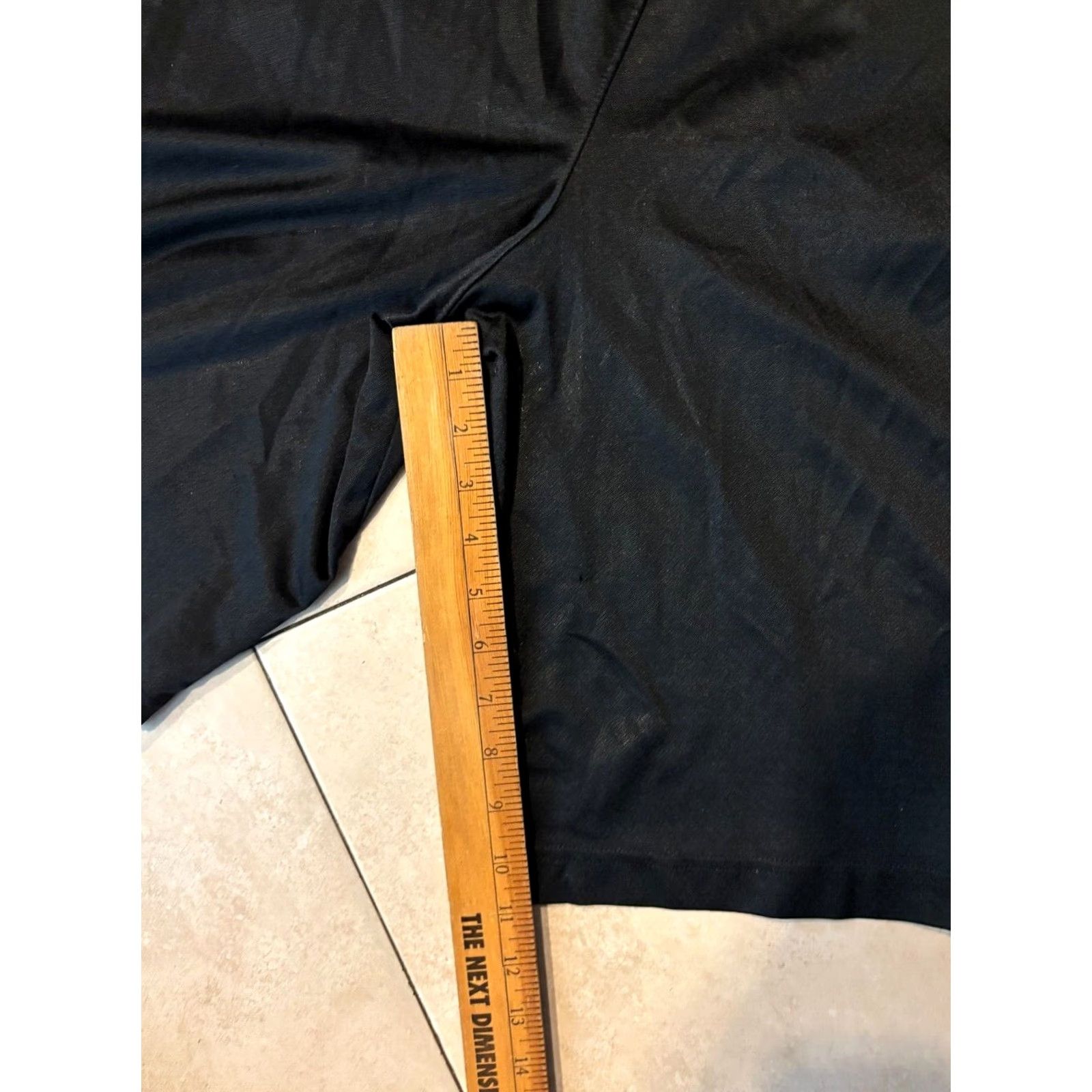 Nike VINTAGE Nike Basketball Shorts M Black 11 in Inseam athletic drawstring elastic waist Satin Polyester 8/10 Mens Size US 31 - 6 Thumbnail