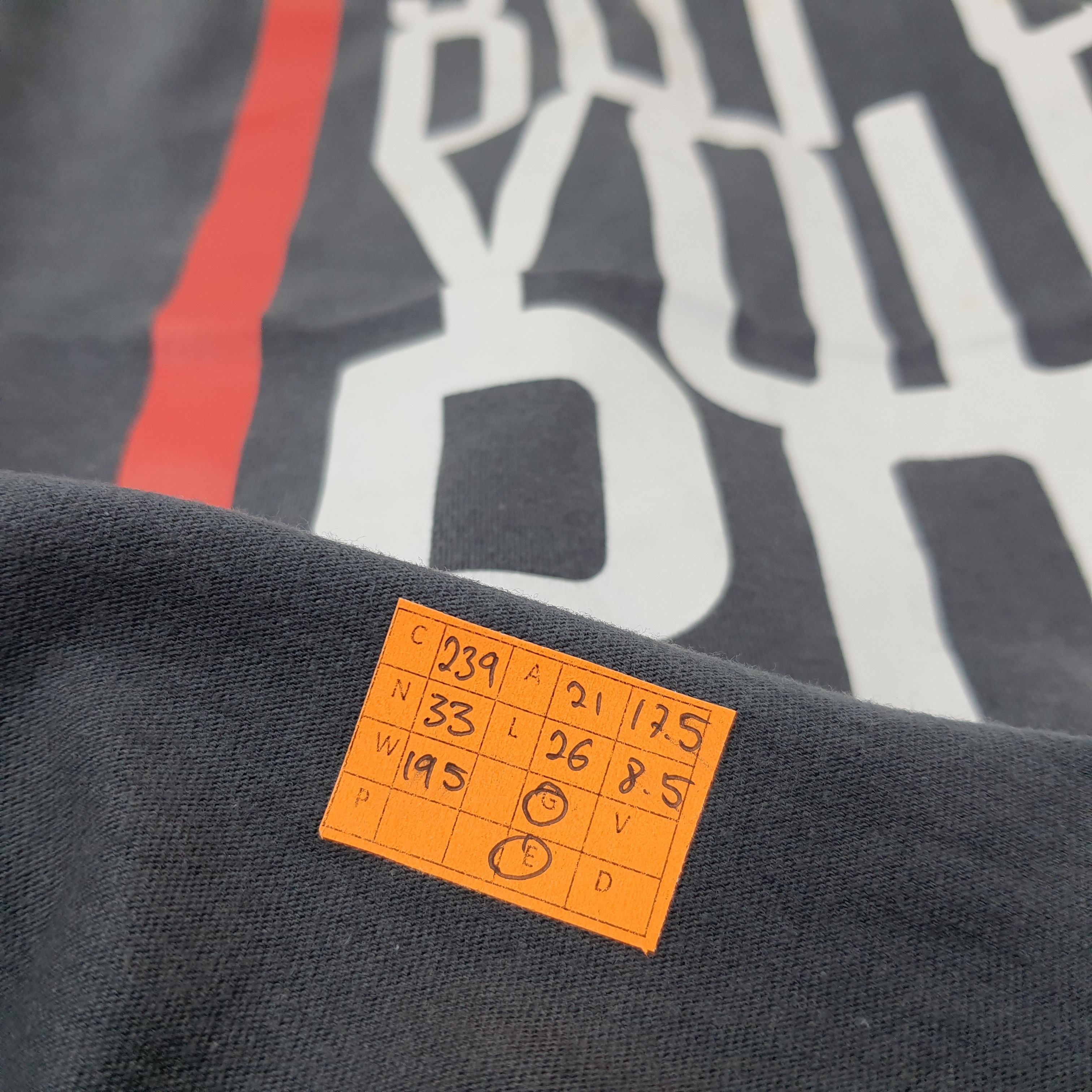 Number (N)ine Vintage Number (N)ine Japanese Brand Tshirt C239N33 Size US L / EU 52-54 / 3 - 6 Thumbnail