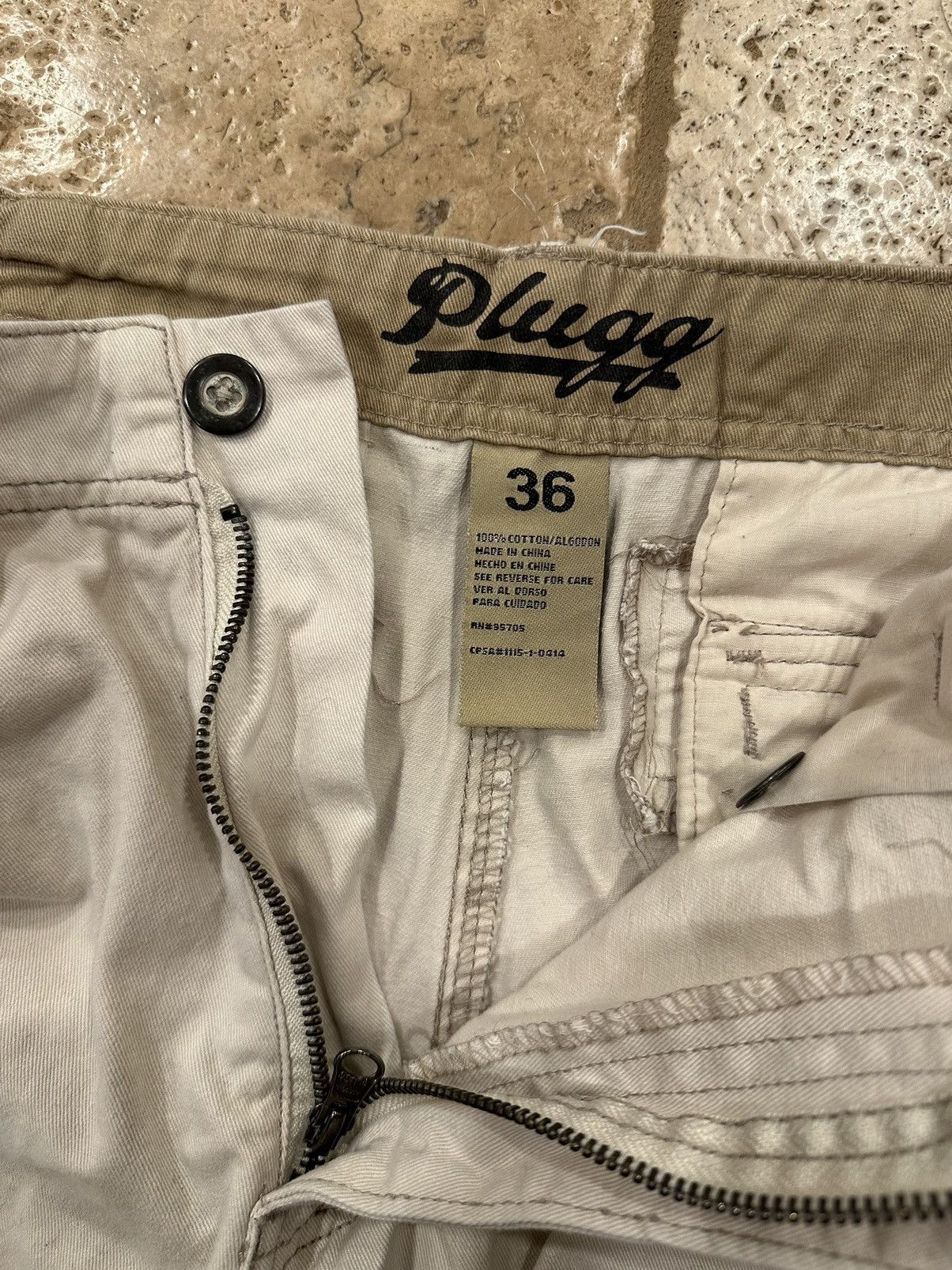 Vintage Vintage Plugg Dirty White Cargo Shorts with Belt Size US 36 / EU 52 - 4 Thumbnail