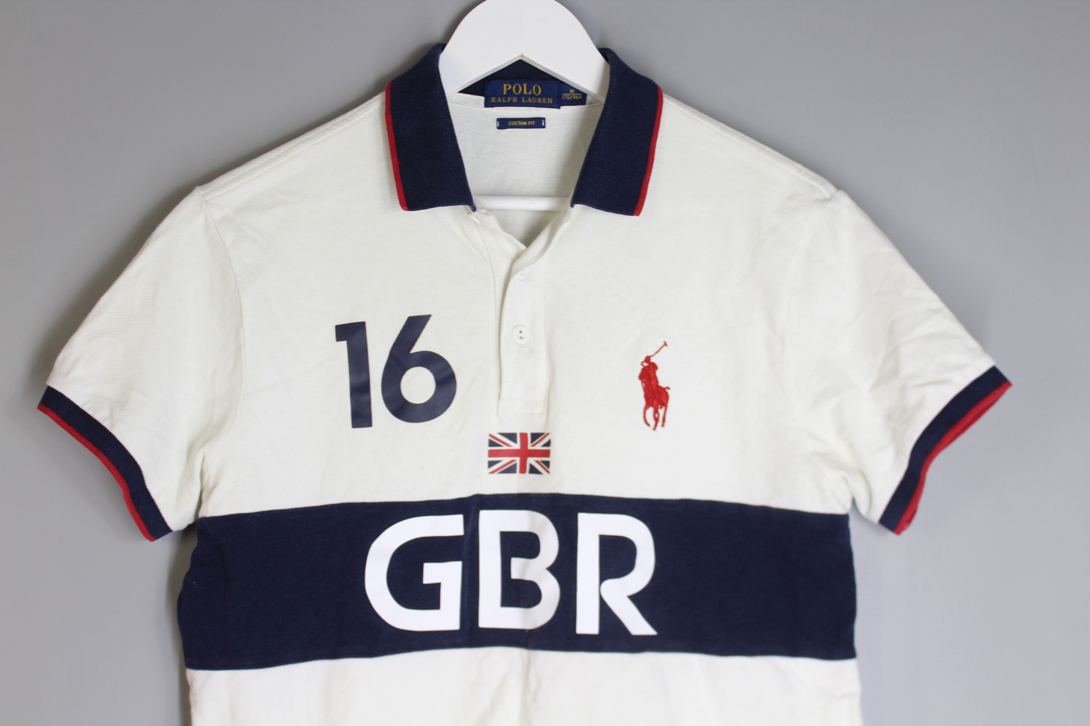 Polo Ralph Lauren Polo Ralph Lauren Great Britain Custom Country Jersey Polo Size US M / EU 48-50 / 2 - 2 Thumbnail