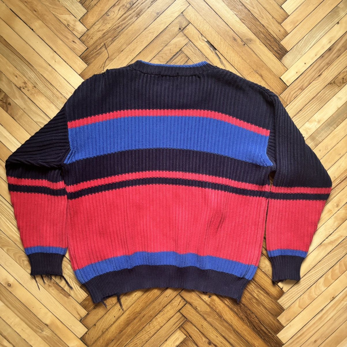 Vintage Last Drop‼️Vintage 80’s Distressed Burberry sweater knit Size US L / EU 52-54 / 3 - 13 Thumbnail