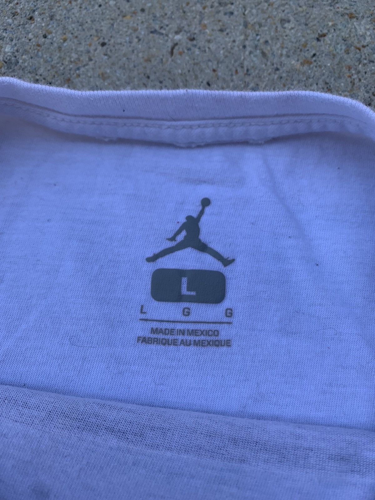 Jordan Brand Air Jordan Wings Logo T Shirt Size US L / EU 52-54 / 3 - 3 Thumbnail