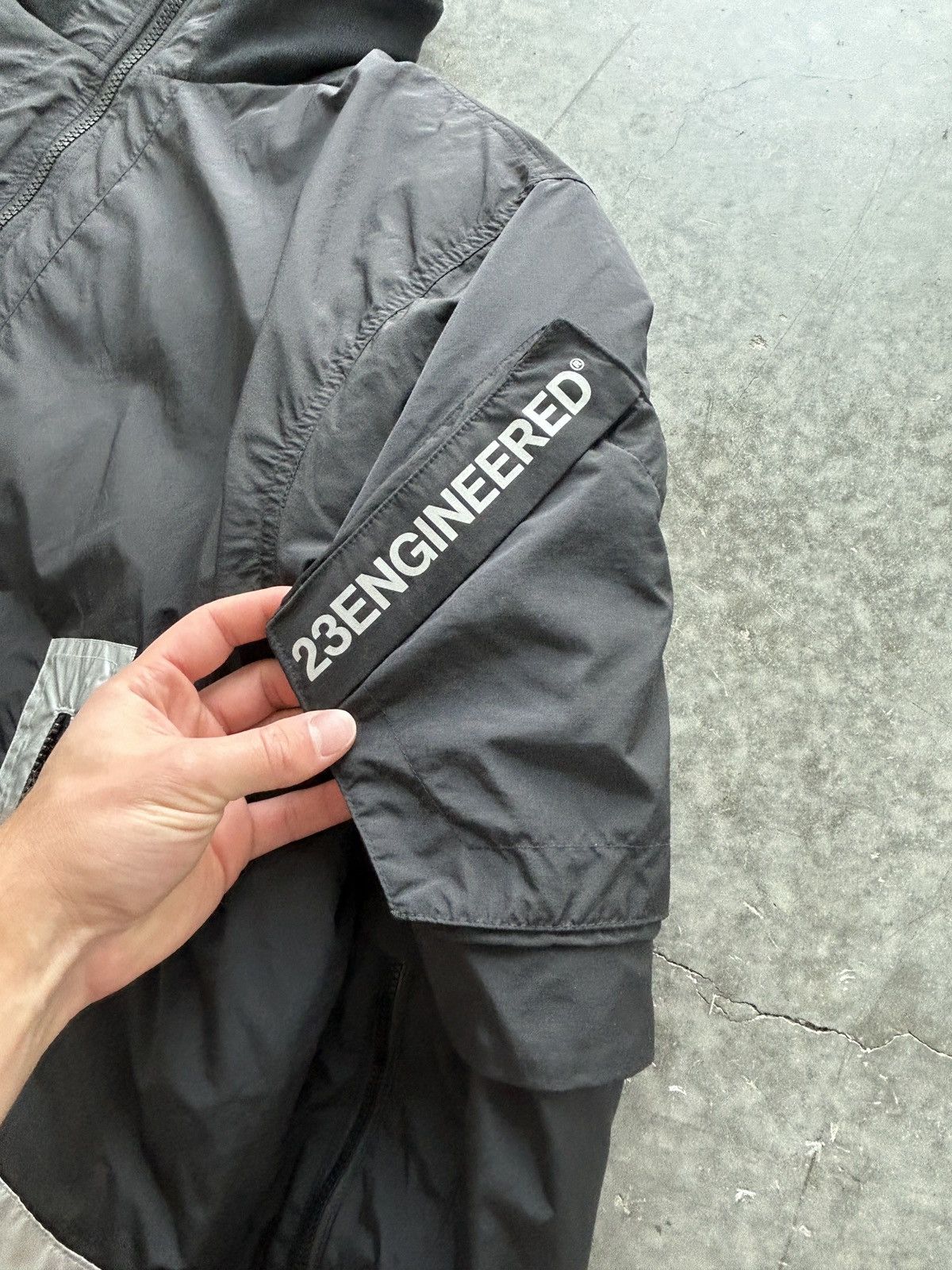 Jordan Brand Jordan Brand 23 Engineered MA-1 Bomber Jacket Down Fill Size US XL / EU 56 / 4 - 4 Thumbnail