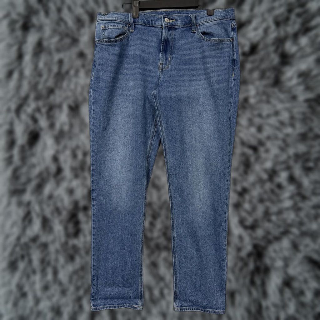 Old Navy Old Navy Jeans Womens Size 12 WOW Boyfriend Mid Rise 35 in Inseam 28.5 in Blue Denim Stretch Pocket Casual Modern Regular Tapered Halloween? Size 34" / US 12 / IT 48 - 1 Thumbnail