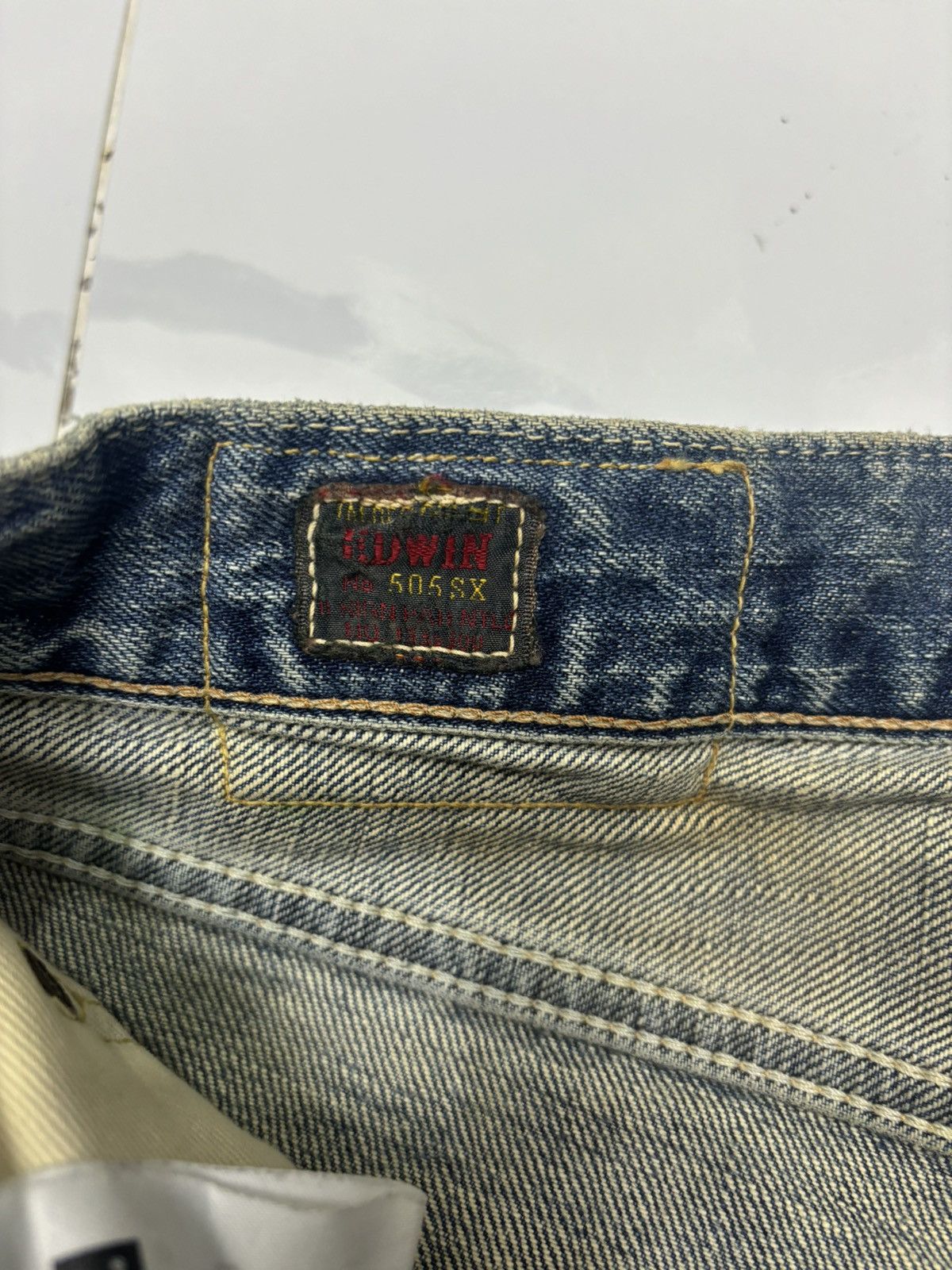 Edwin EDWIN 505sx SELVEDGE REDLINE DISTRESSED DENIM JEANS Size US 29 - 8 Thumbnail