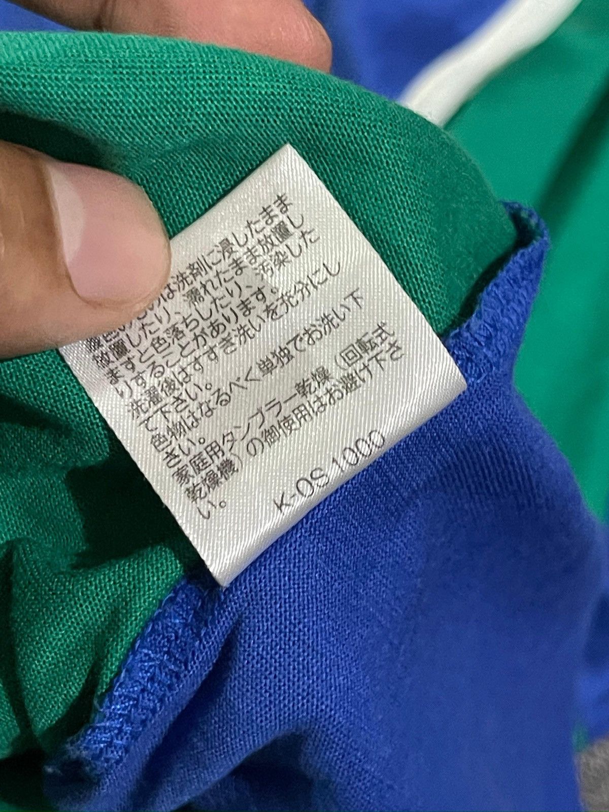 Yves Saint Laurent Vintage Yves Saint Laurent V Neck YSL T Shirt Size M / US 6-8 / IT 42-44 - 9 Thumbnail
