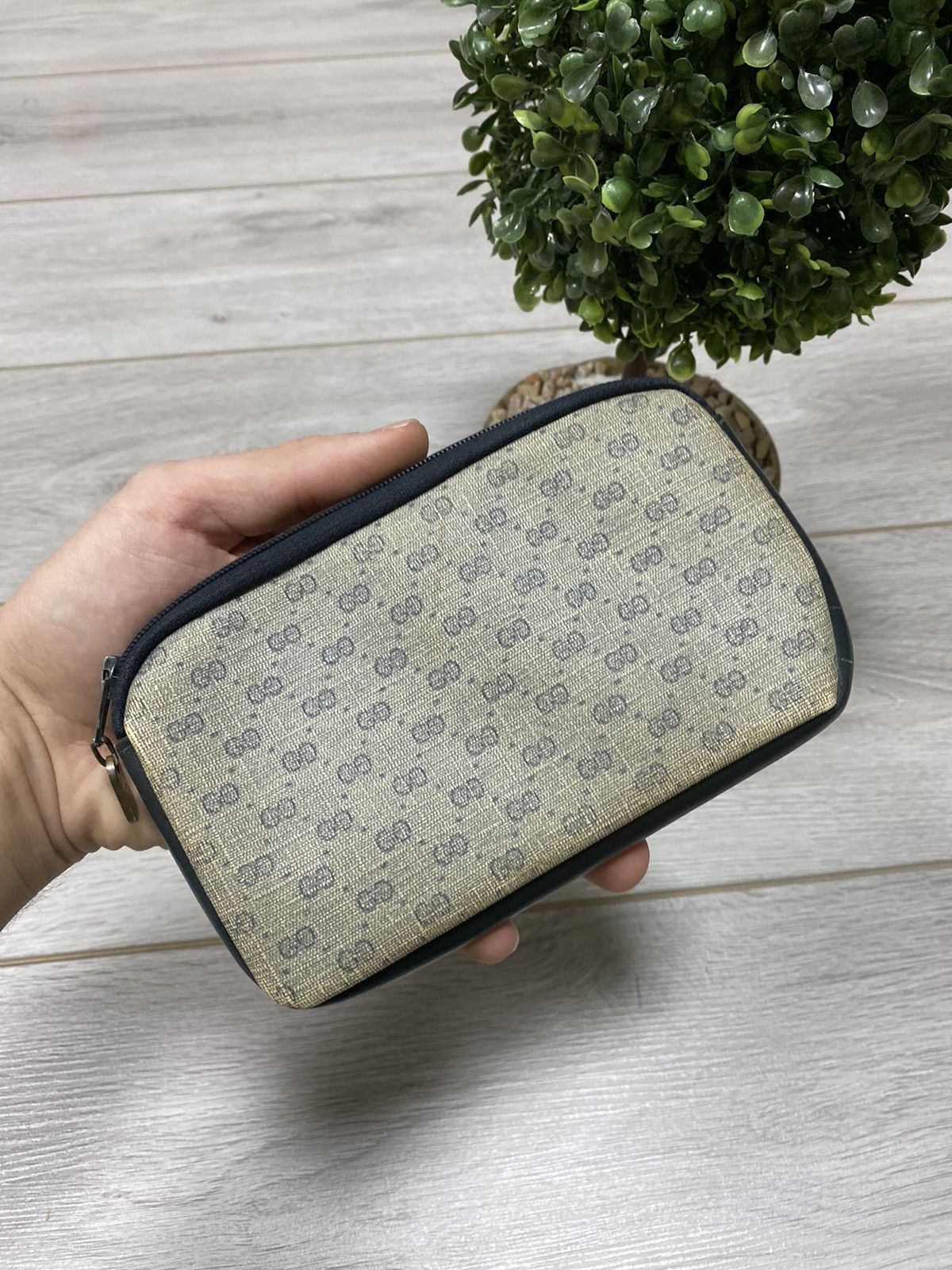 Gucci Gucci GG Clutch Purse badge zip Bag Size ONE SIZE - 4 Thumbnail