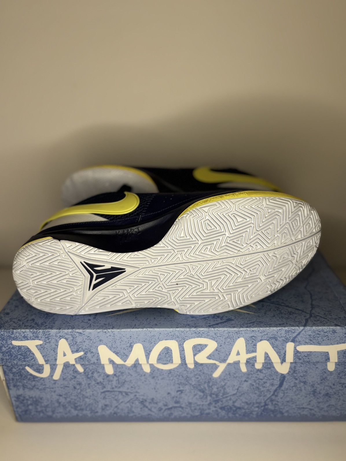 Nike [NEW] Nike JA 1 MENS SIZE 11.5 STYLE CODE: FQ4796-402 Size US 11.5 / EU 44-45 - 2 Thumbnail