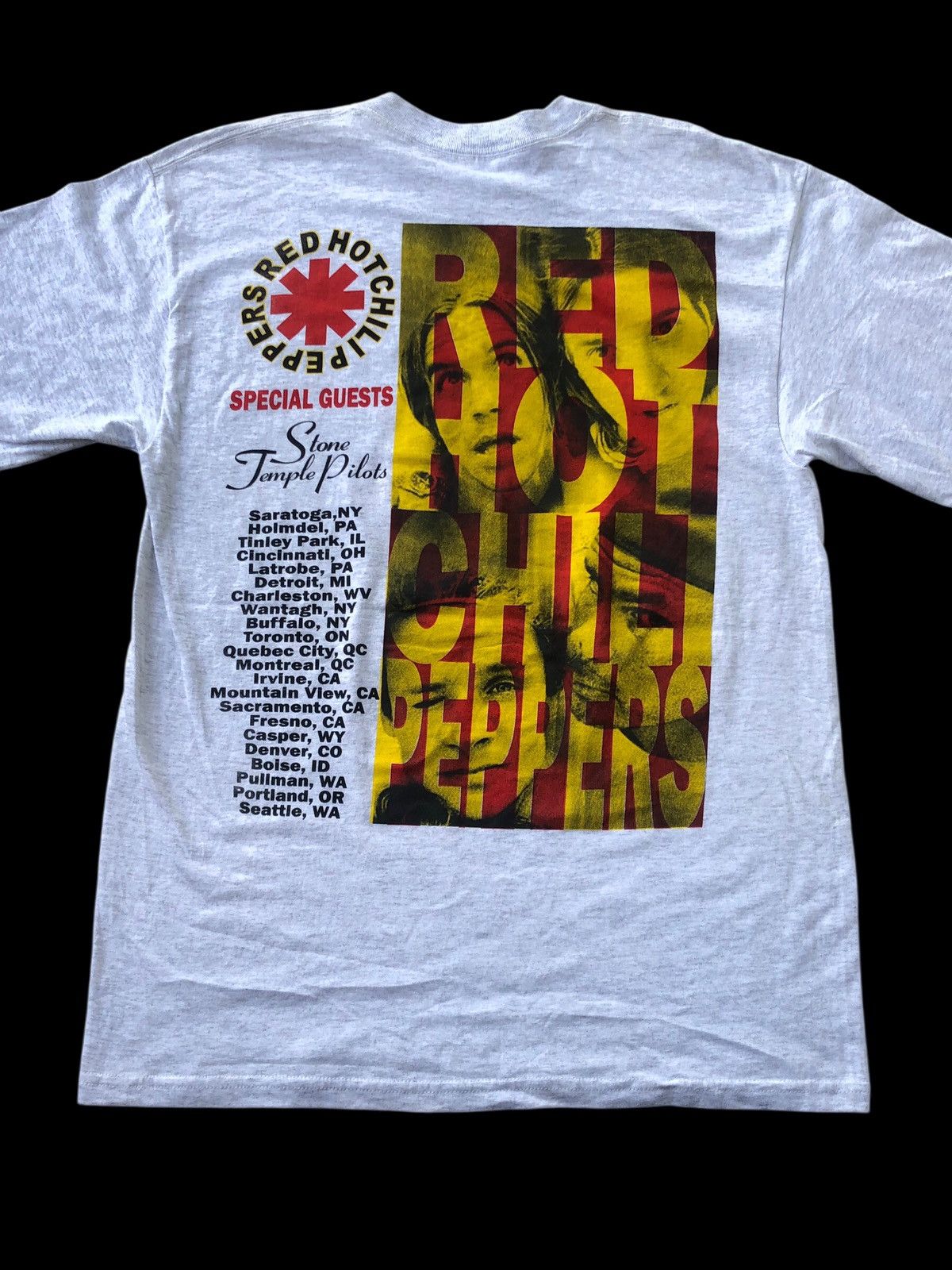 Band Tees 🔥90s RED HOT CHILI PEPPERS STONE TEMPLE PILOTS Band T-Shirt Size US L / EU 52-54 / 3 - 5 Thumbnail