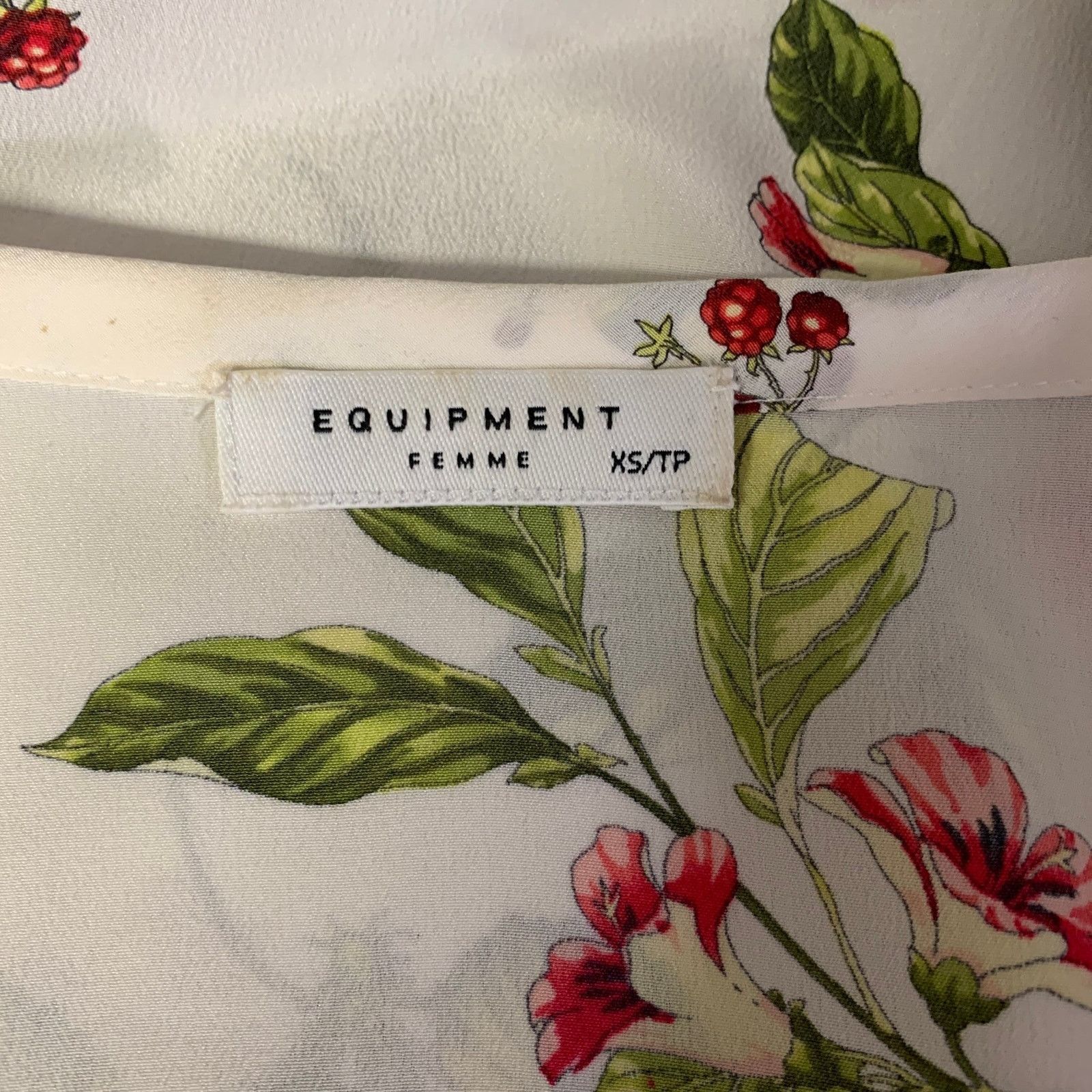Equipment EQUIPMENT Size XS Indigo Green Silk Floral Casual Top Size XS / US 0-2 / IT 36-38 - 4 Thumbnail