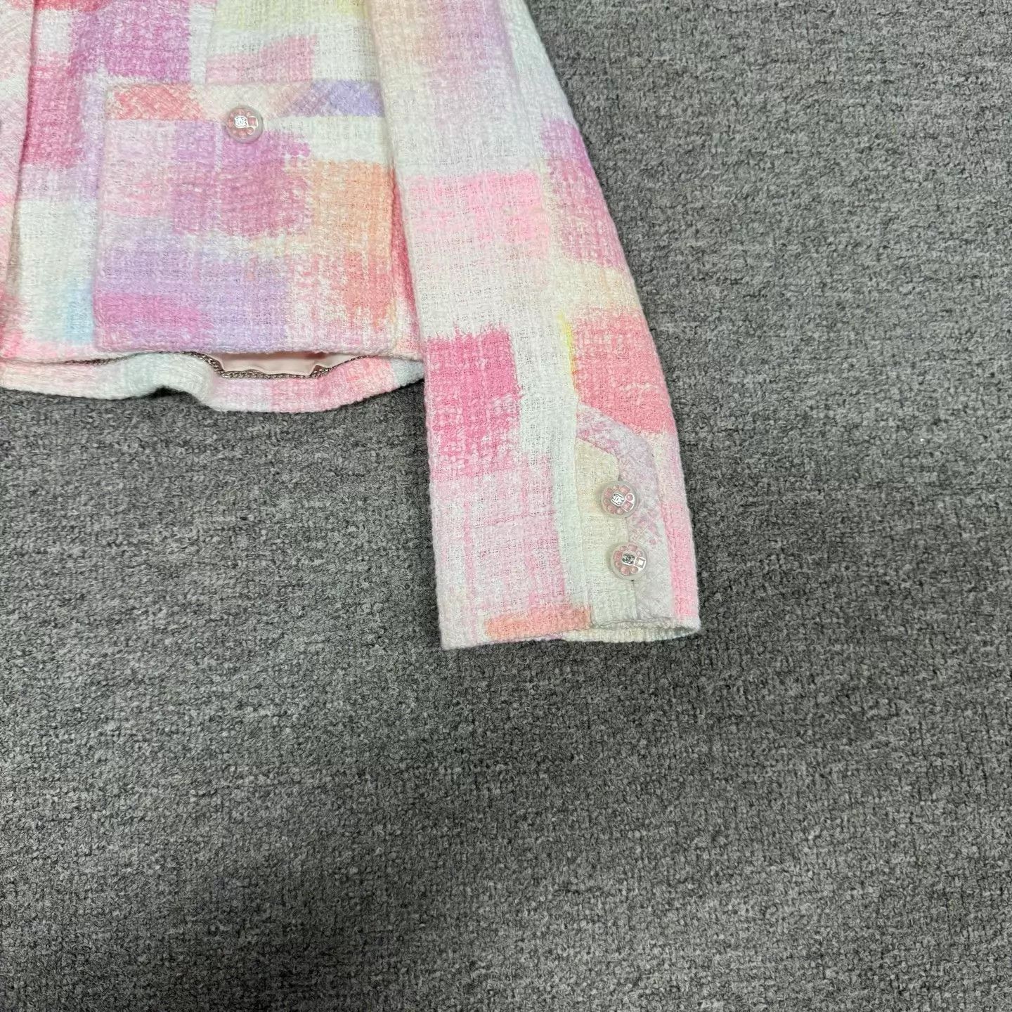 Chanel Chanel women's pink mosaic tweed short jacket Size M / US 6-8 / IT 42-44 - 6 Thumbnail
