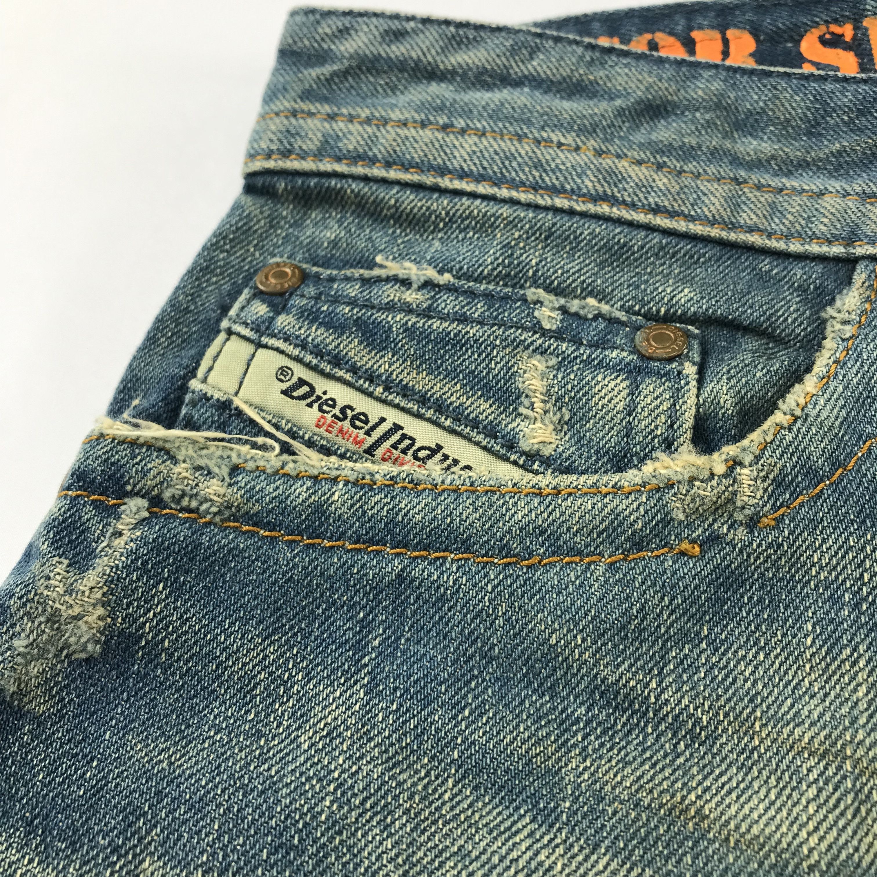 Diesel Diesel Thavar Slim Skinny Jeans Blue Distress Denim KJ3459 Size US 28 / EU 44 - 14 Thumbnail