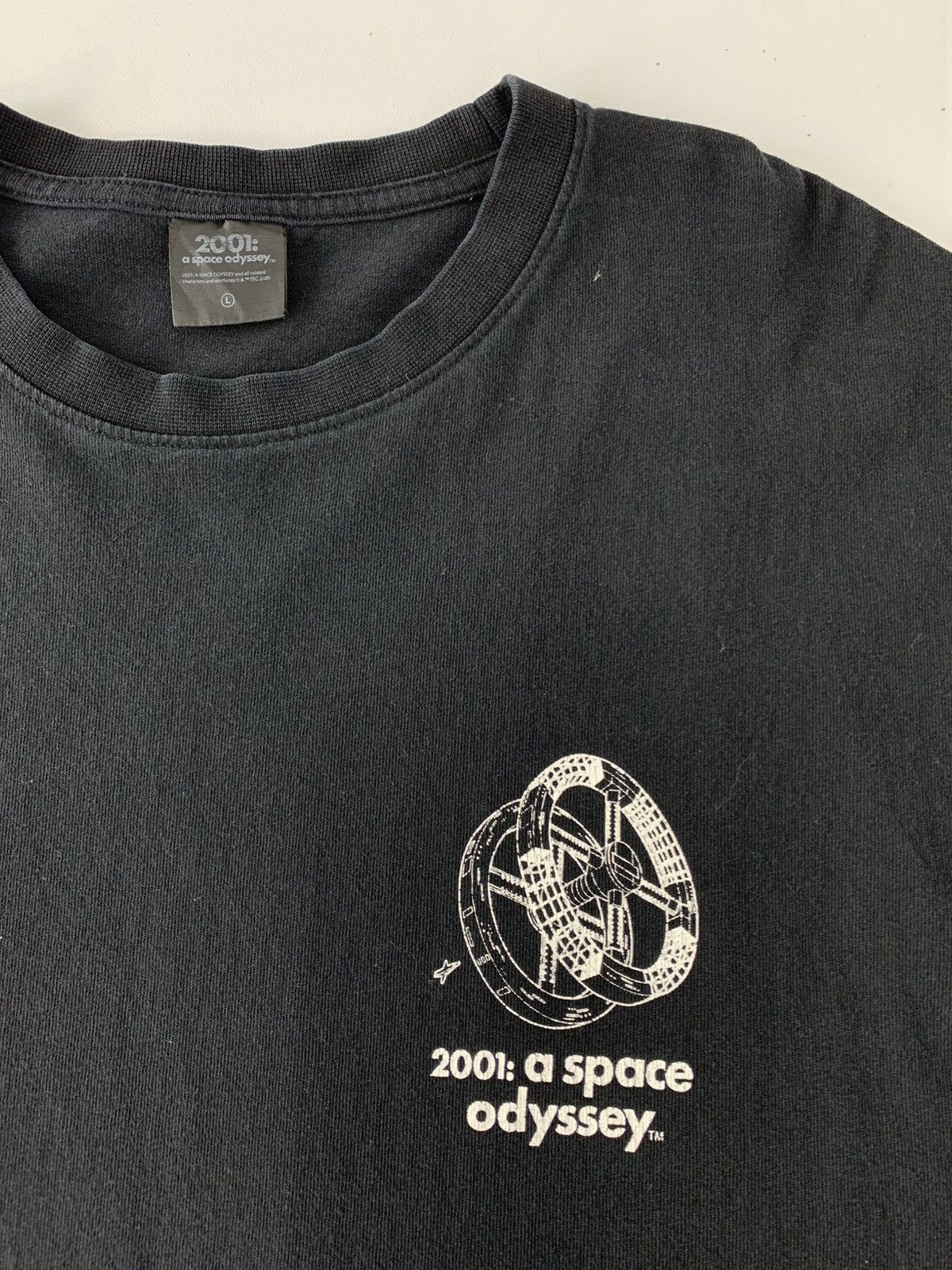 Other 2001 A Space Odyssey Fiction Movie Side Tape Longsleeve Tee Size US L / EU 52-54 / 3 - 4 Thumbnail