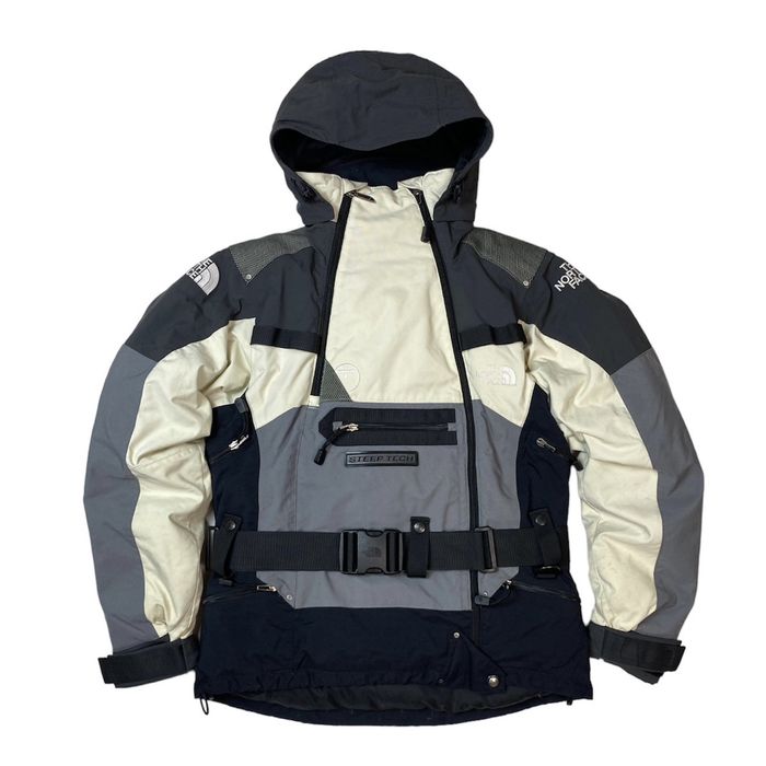 今年も話題の THE NORTH FACE STEEP TECH VINTAGE オリジナル