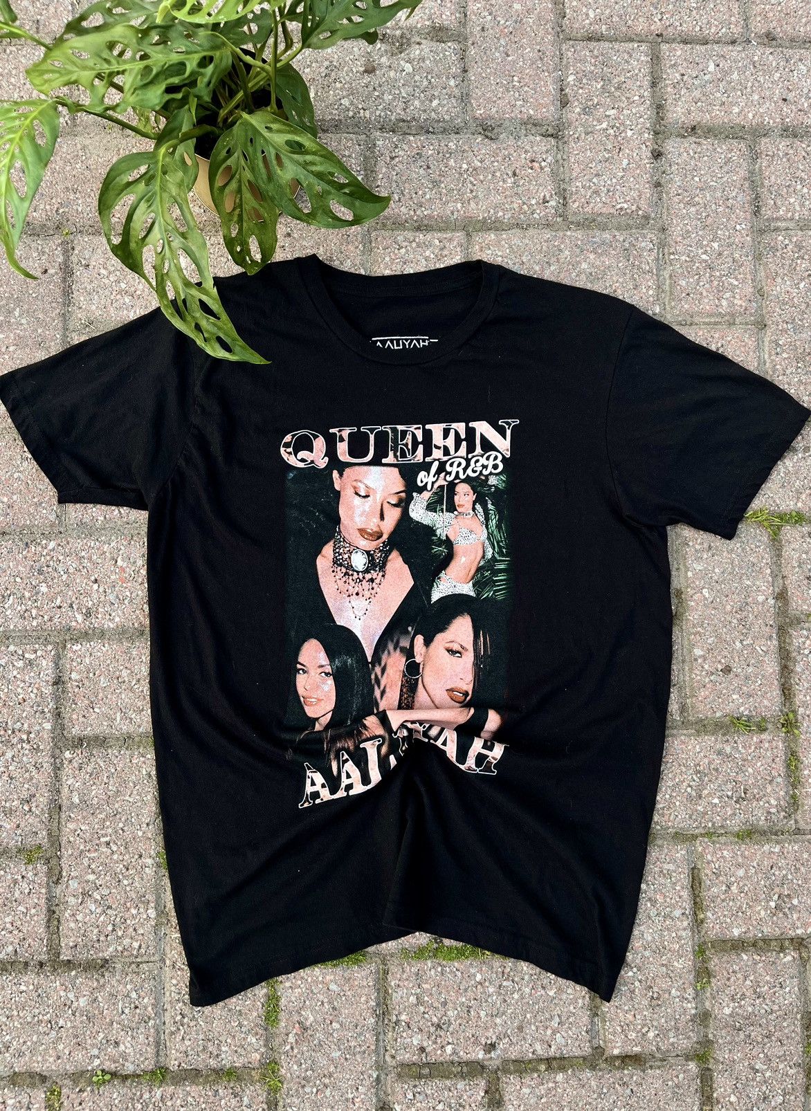 Band Tees × Rap Tees 🔥RARE🔥Aaliyah y2k R&B queen t-shirt Size US L / EU 52-54 / 3 - 1 Thumbnail