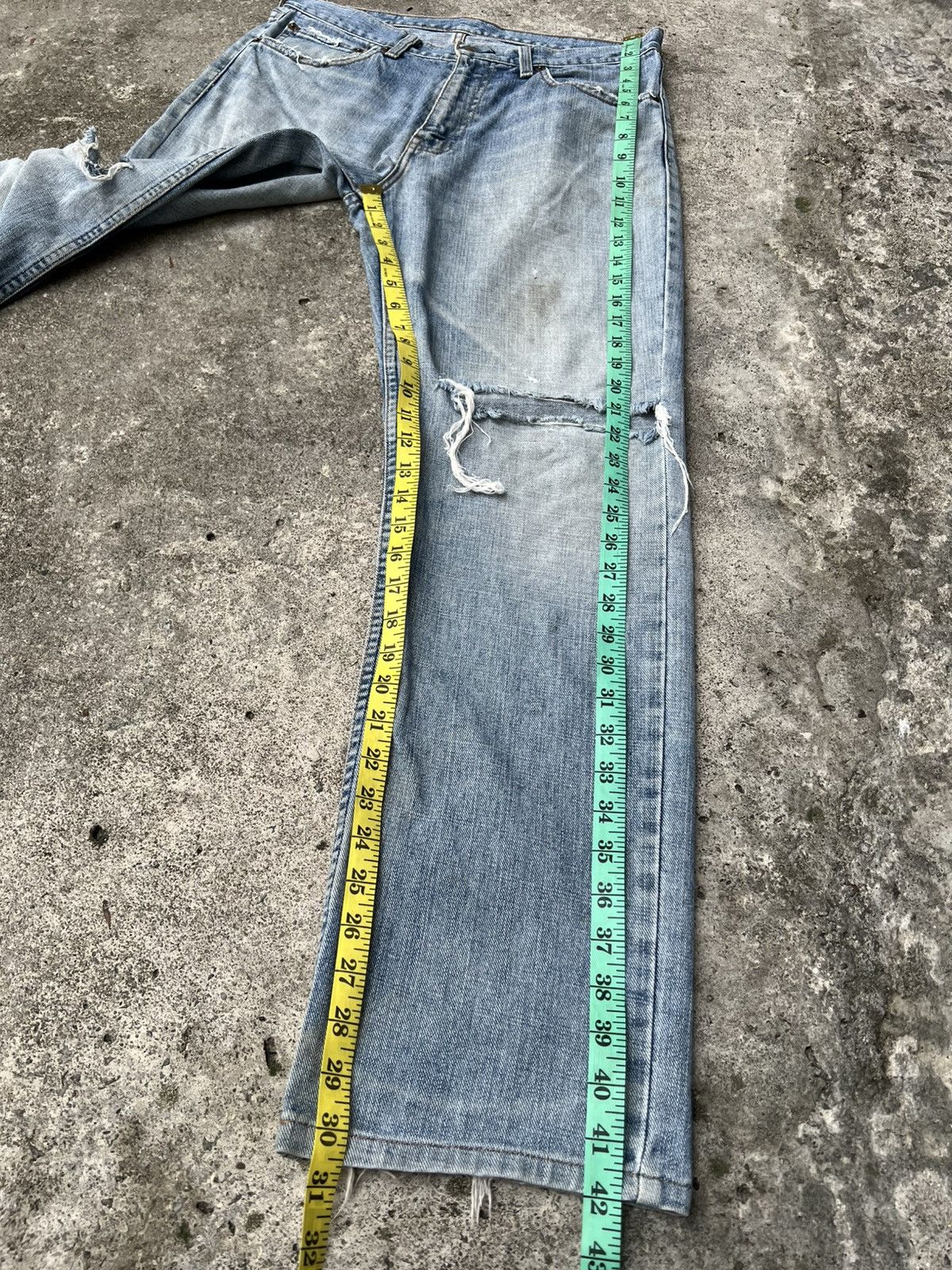 Levi's Vintage Levis 533 Distressed Light Wash Jean Size US 32 / EU 48 - 6 Thumbnail