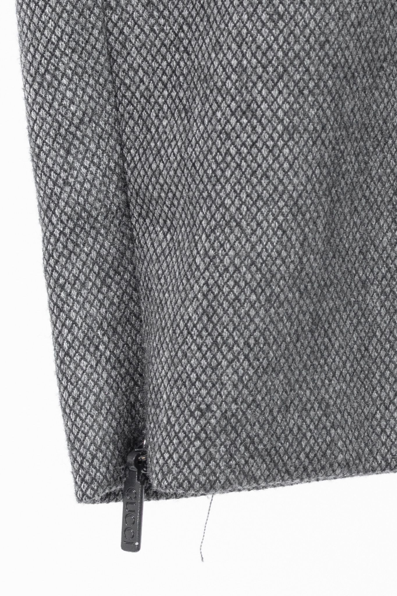 Gucci Gucci Grey Stretch-Wool Micro-Diamond Studded Trousers Size 27" / US 4 / IT 40 - 7 Thumbnail