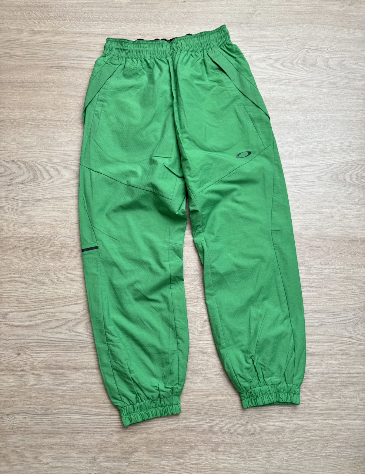 Oakley Oakley FA19 Oakley y2k Sport Nylon Green Pants Size US 30 / EU 46 - 1 Thumbnail