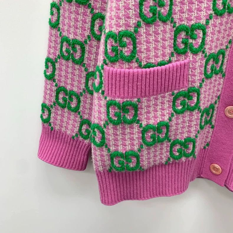 Gucci GucciColor-blocked logo jacquad full-print wool V-neck sing Size S / US 4 / IT 40 - 4 Thumbnail