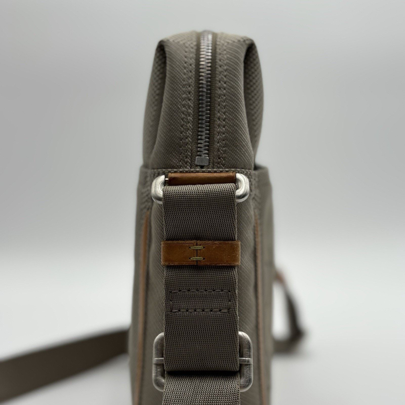 Louis Vuitton Louis Vuitton Canvas Damier Geant Citidan Shoulder Bag GOOD! Size ONE SIZE - 4 Thumbnail