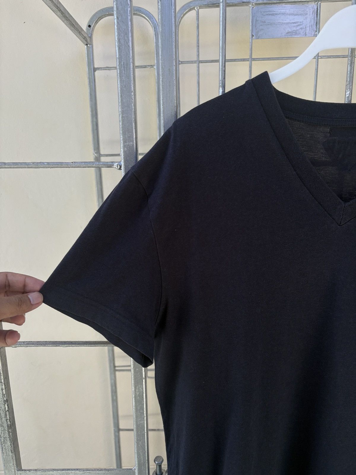 Prada Prada black v neck T-shirt Size US M / EU 48-50 / 2 - 4 Thumbnail