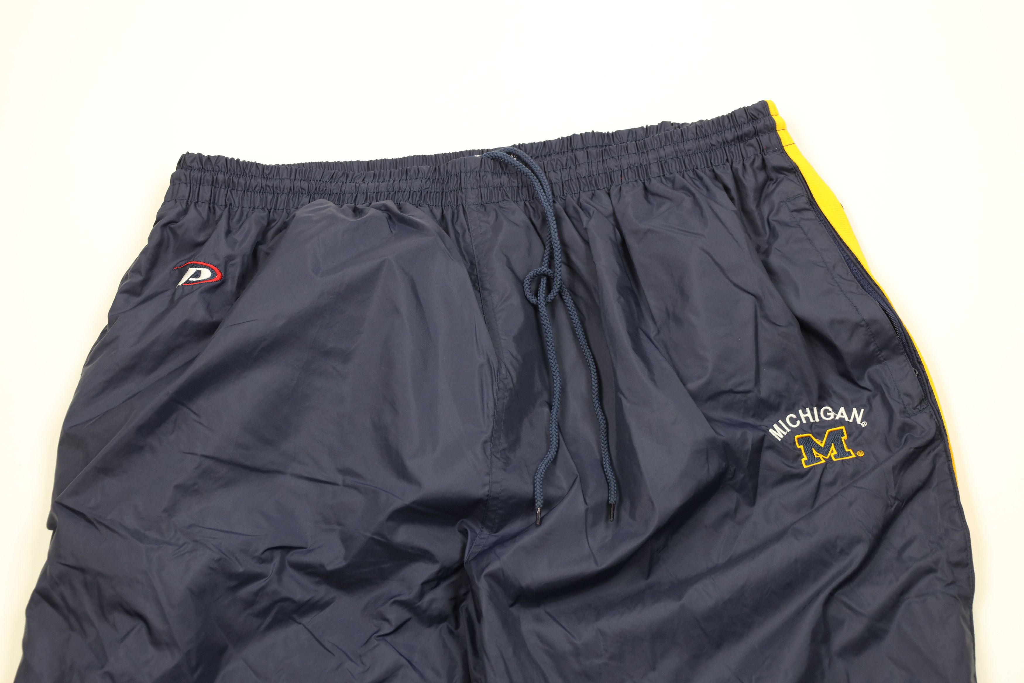 Vintage Vintage 90s University of Michigan Lined Windbreaker Pants Size US 38 / EU 54 - 2 Thumbnail