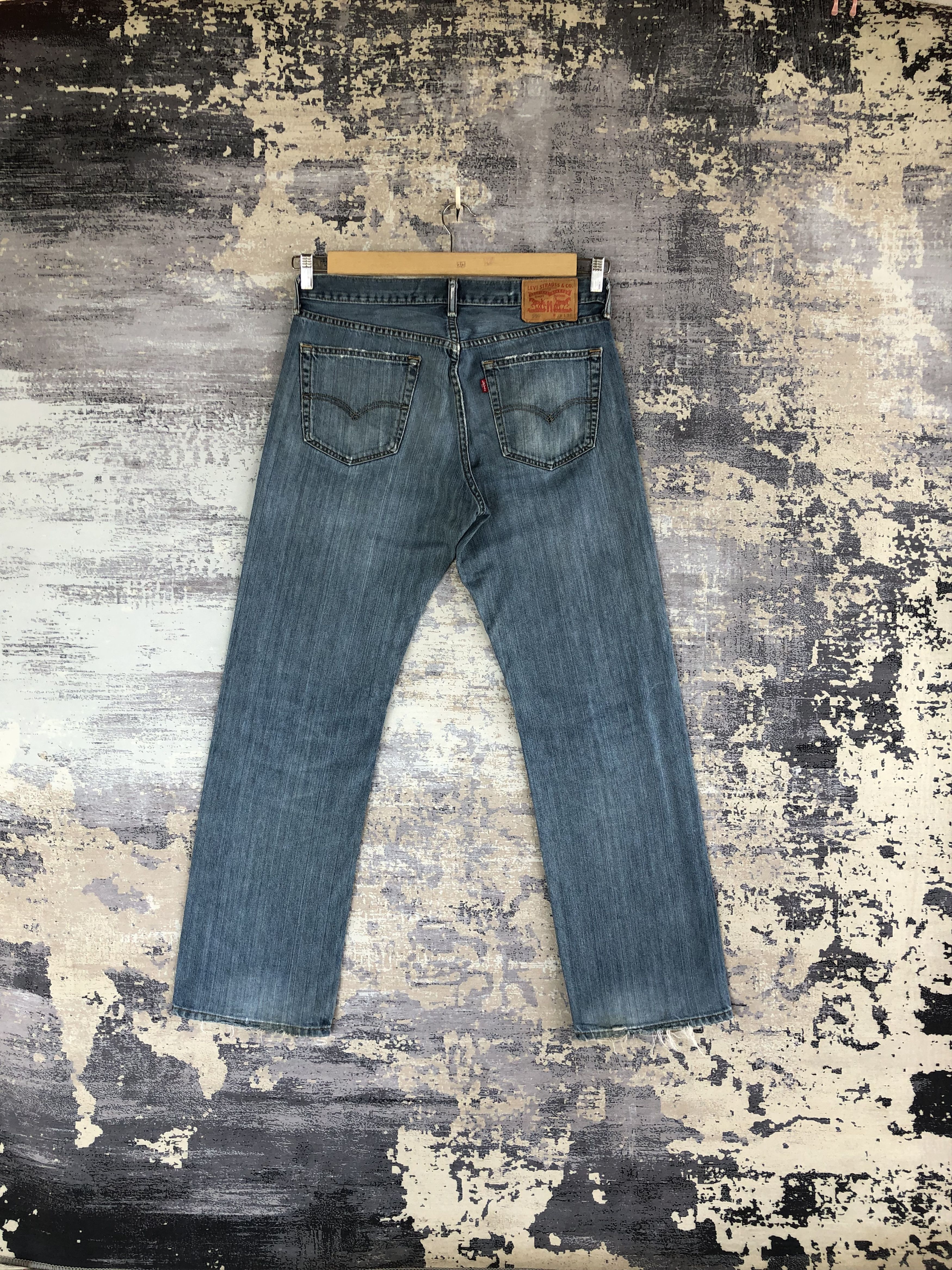 Levi's Vintage Levis 559 Baggy Jeans Levi's Distressed Faded Denim Size US 34 / EU 50 - 2 Thumbnail