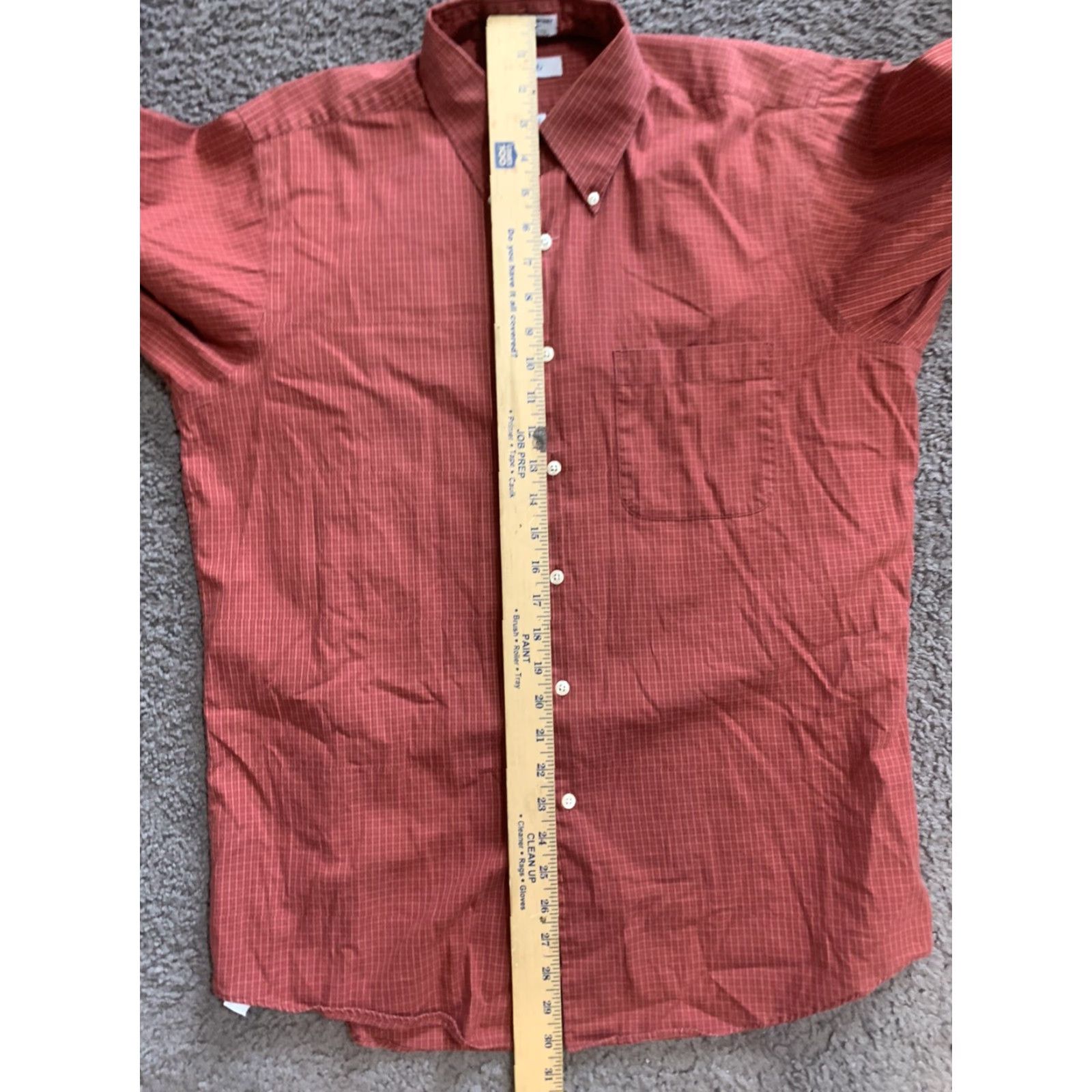Izod VINTAGE IZOD Shirt 80s Pinpoint Cotton Button-Down Red Check Adult 15.5 32/33 Mens Size US M / EU 48-50 / 2 - 5 Thumbnail