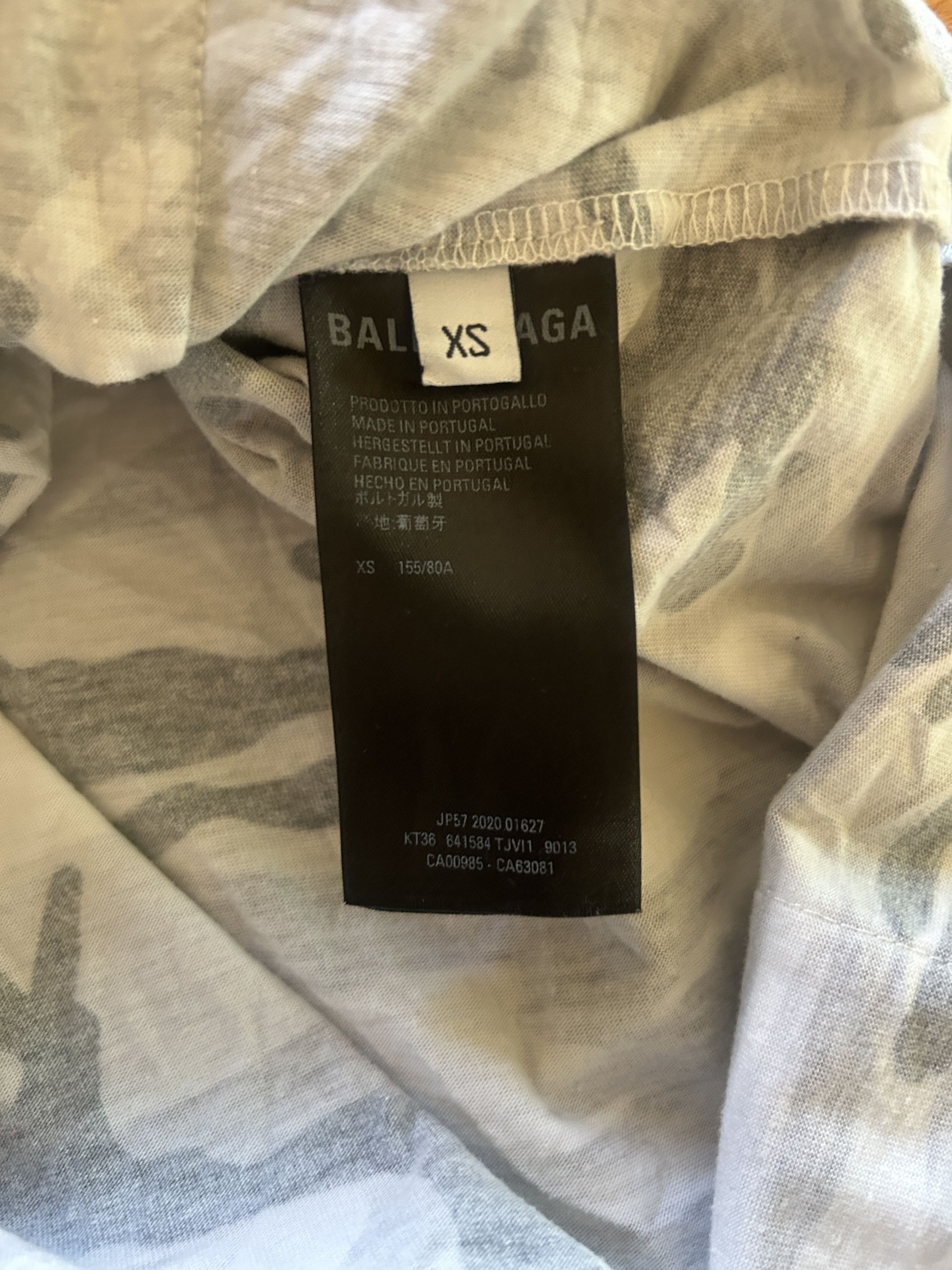 Balenciaga “Love Bear” Double Layer Camo T-Shirt SS21 Size US XS / EU 42 / 0 - 5 Thumbnail
