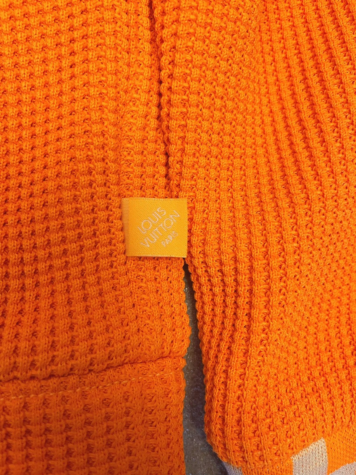 Louis Vuitton Luxurious Louis Vuitton thick knit jacket Size US L / EU 52-54 / 3 - 2 Thumbnail