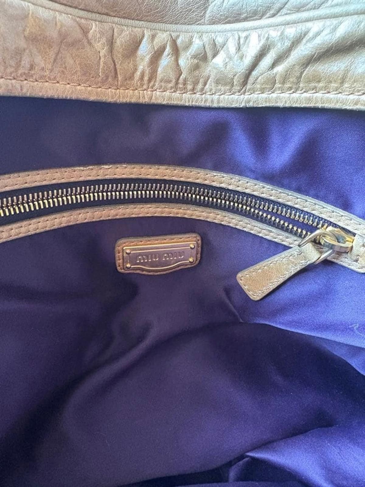 Miu Miu Miu Miu - Beige Leather Handbag Gold Hardware Size ONE SIZE - 8 Thumbnail