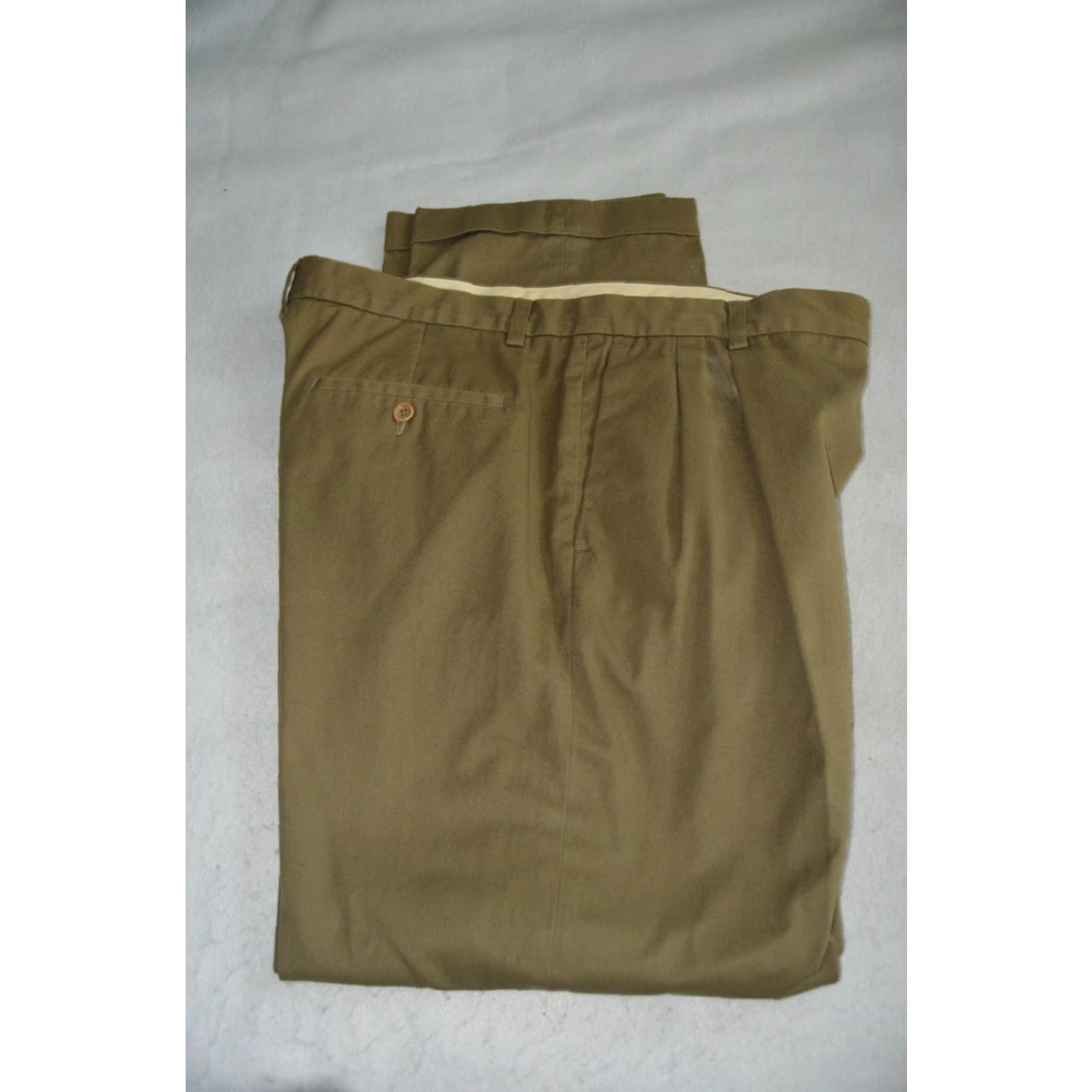 Banana Republic VINTAGE Banana Republic Pants Mens 36x32 Green Pleated Cuffed Smithfield Chino 90s Mens Size US 36 / EU 52 - 4 Thumbnail