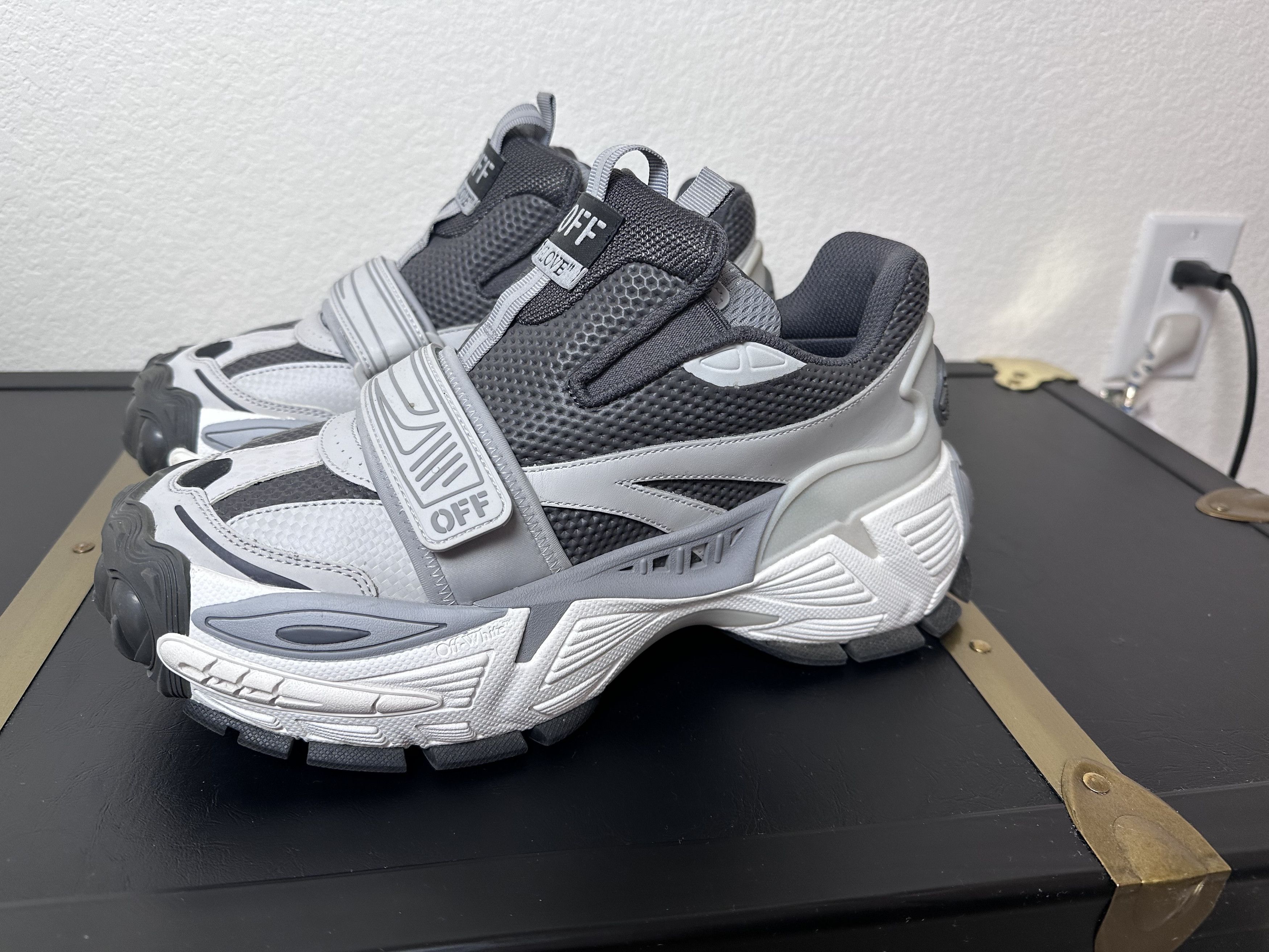 Off-White Off-White Glove Slip-On Sneaker Size US 9.5 / EU 42-43 - 3 Thumbnail
