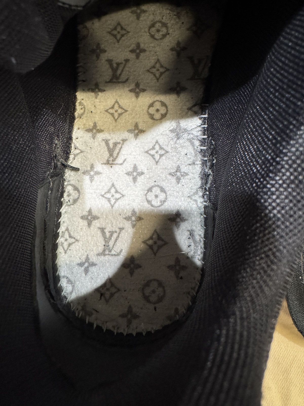 Louis Vuitton Lv Louis Vuitton Trainers Size US 7 / EU 40 - 7 Thumbnail