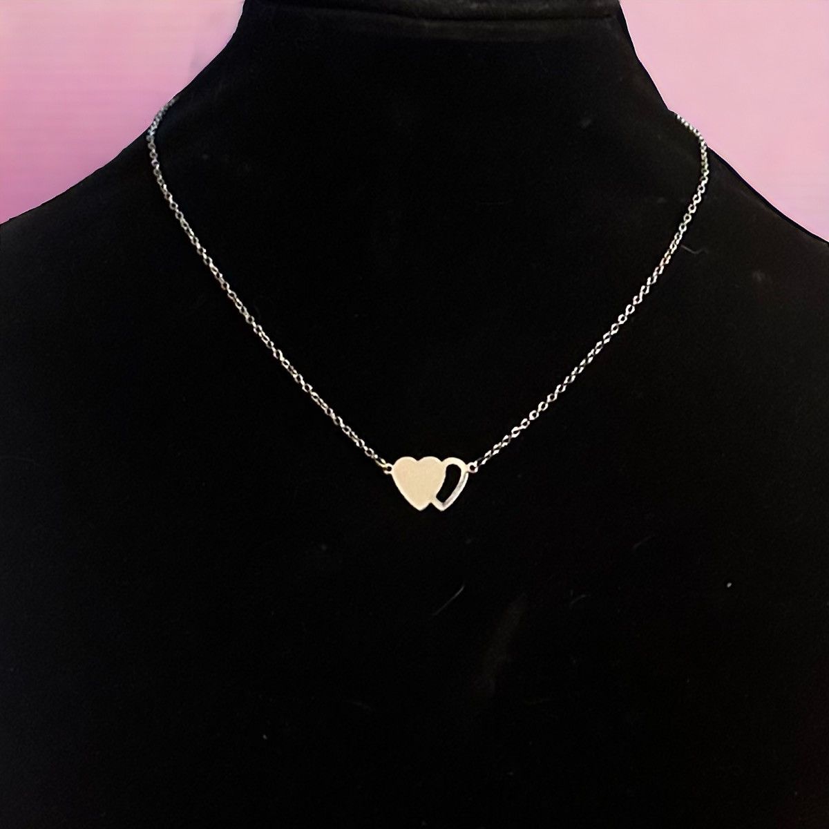 Vintage Vintage silver tone double heart necklace Size ONE SIZE - 1 Thumbnail