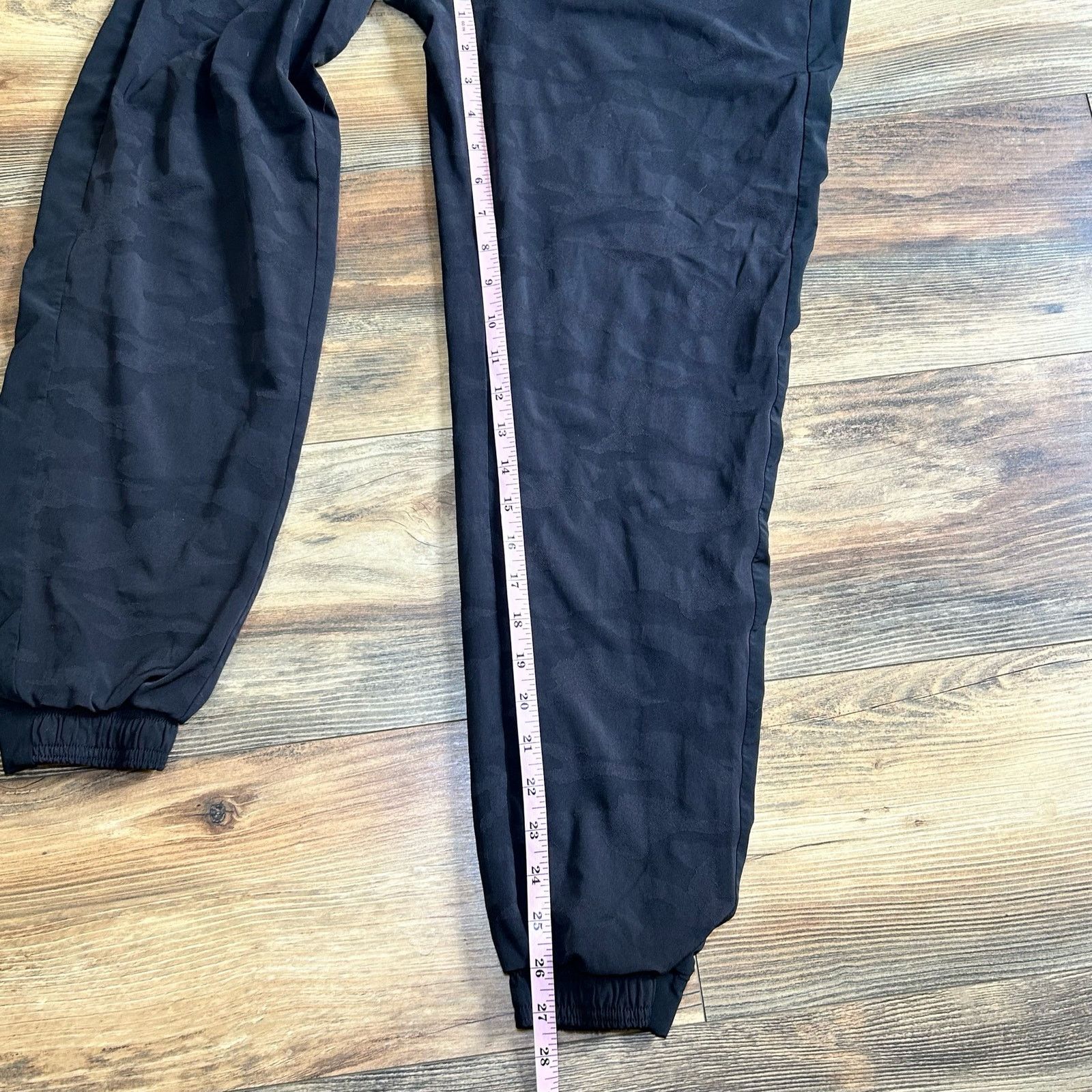 Athleta Athleta Brooklyn Textured Lined Jogger Black Camo Athleisure Size 28" / US 6 / IT 42 - 9 Thumbnail