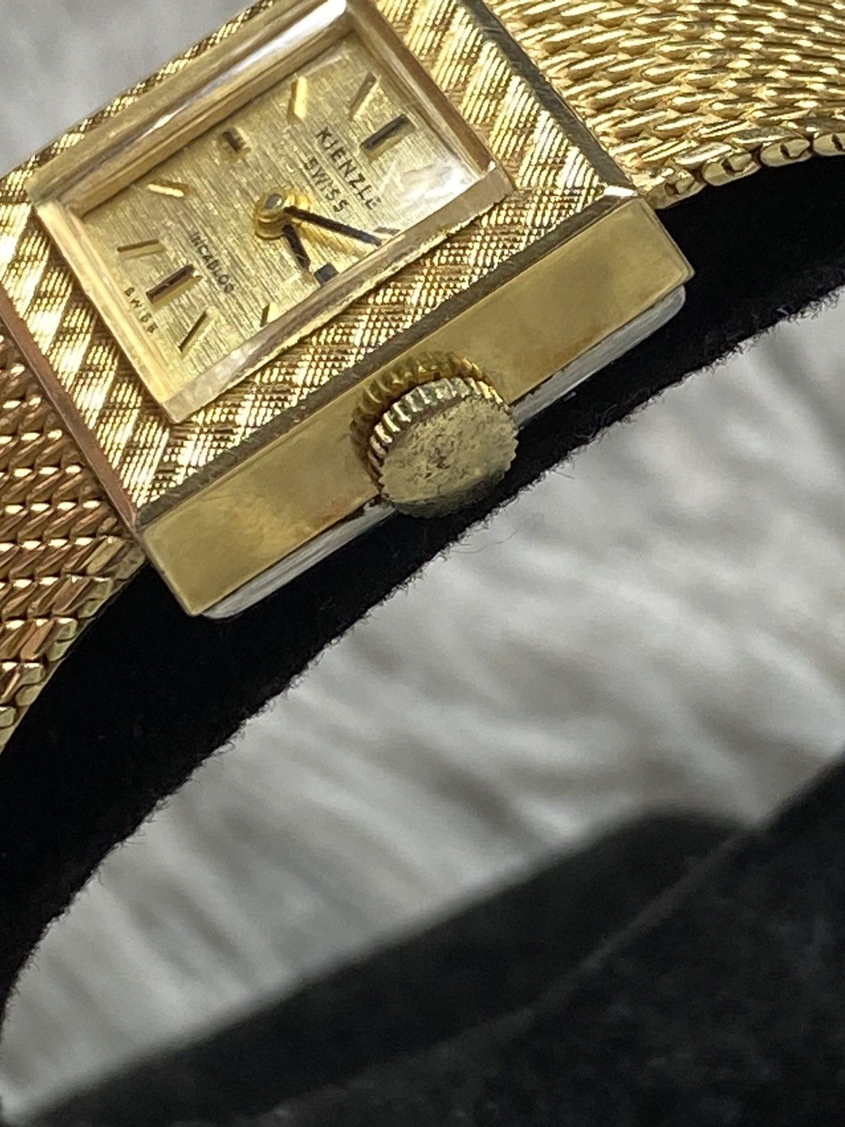 Japanese Brand Vintage Kienzle Gold Mechanical Watch - Swiss Precision Size ONE SIZE - 3 Thumbnail