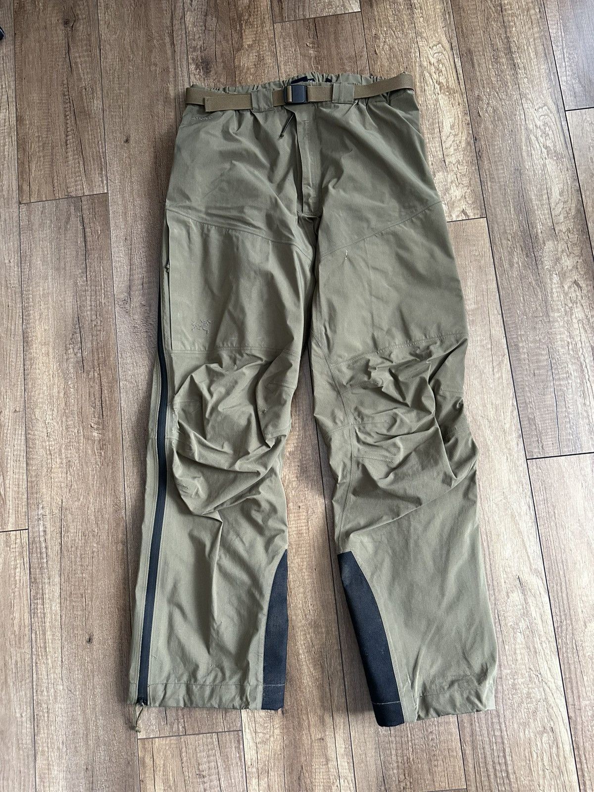 Arc'teryx Arcteryx Gore Tex Vintage Ski Pants 90s Size US 34 / EU 50 - 1 Thumbnail