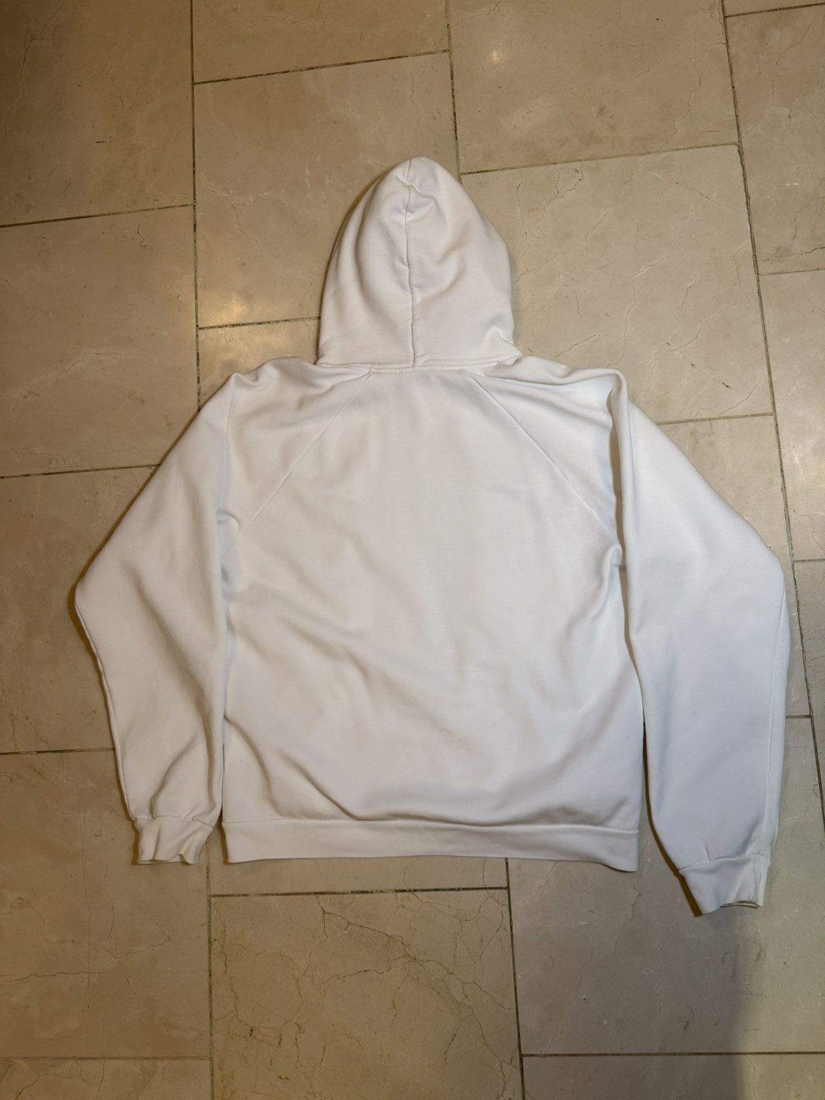 Balenciaga Balenciaga Mode Hoodie White and Black Size US XXL / EU 58 / 5 - 6 Thumbnail