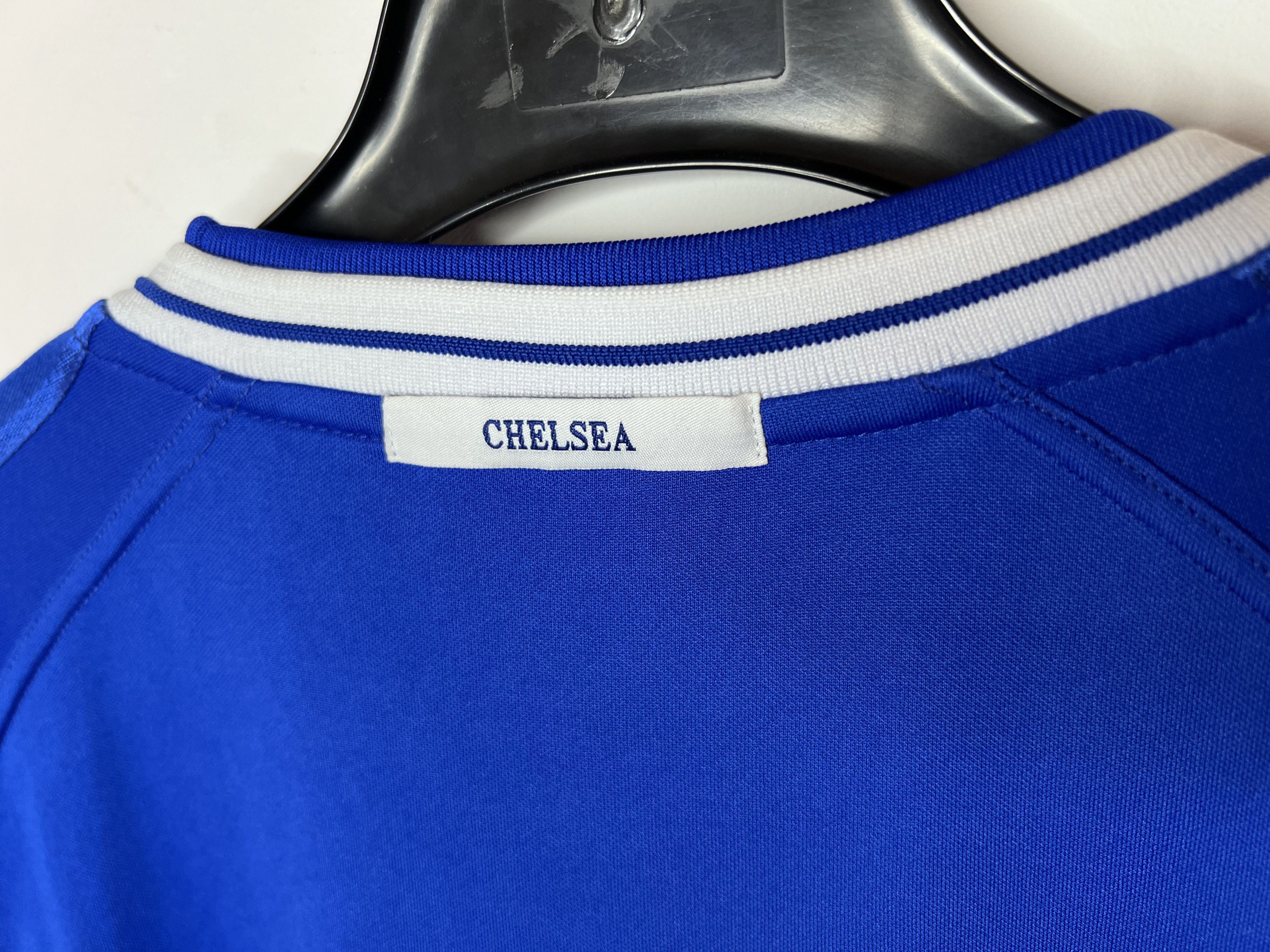Umbro CHELSEA 1999 HOME RETRO REPLICA FOOTBALL SHIRT SOCCER JERSEY Size US S / EU 44-46 / 1 - 3 Thumbnail