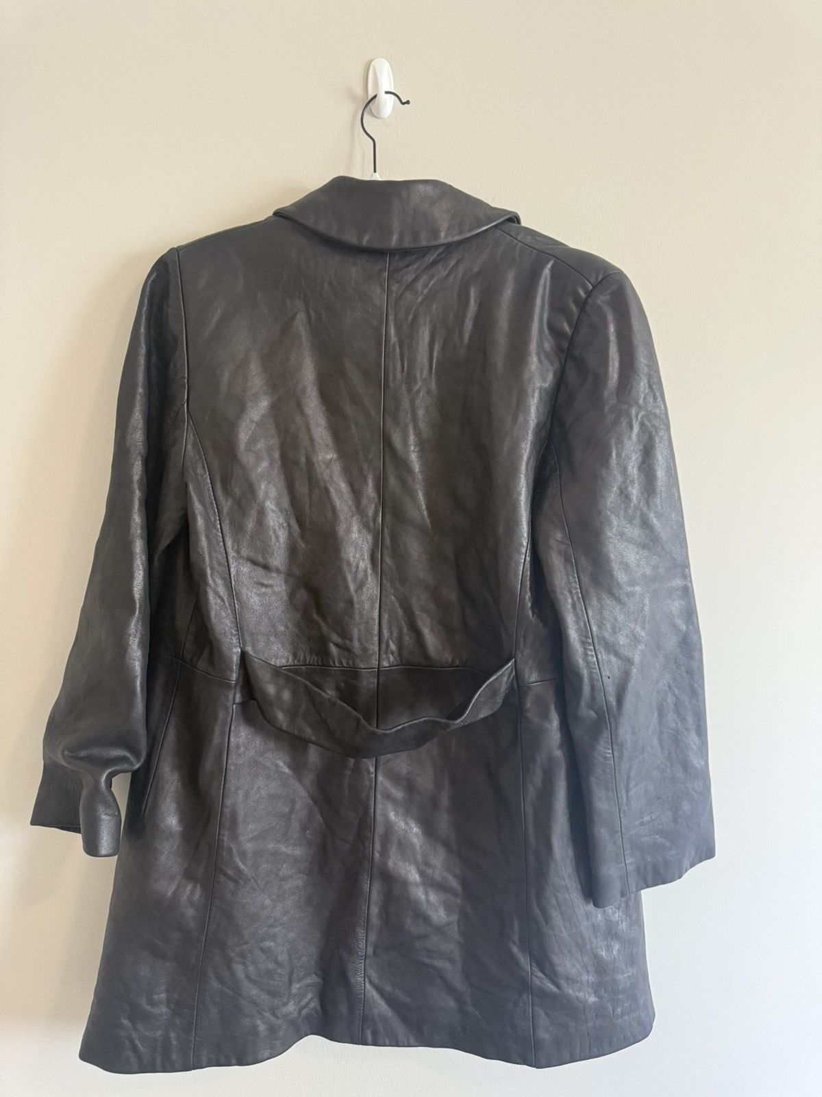 Calvin Klein Vintage 90s Calvin Klein Leather Coat Size M / US 6-8 / IT 42-44 - 2 Thumbnail